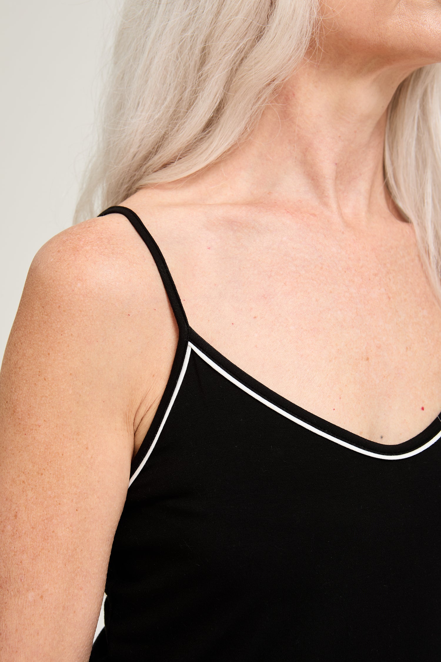 Bamboo Chemise Nightdress in Black