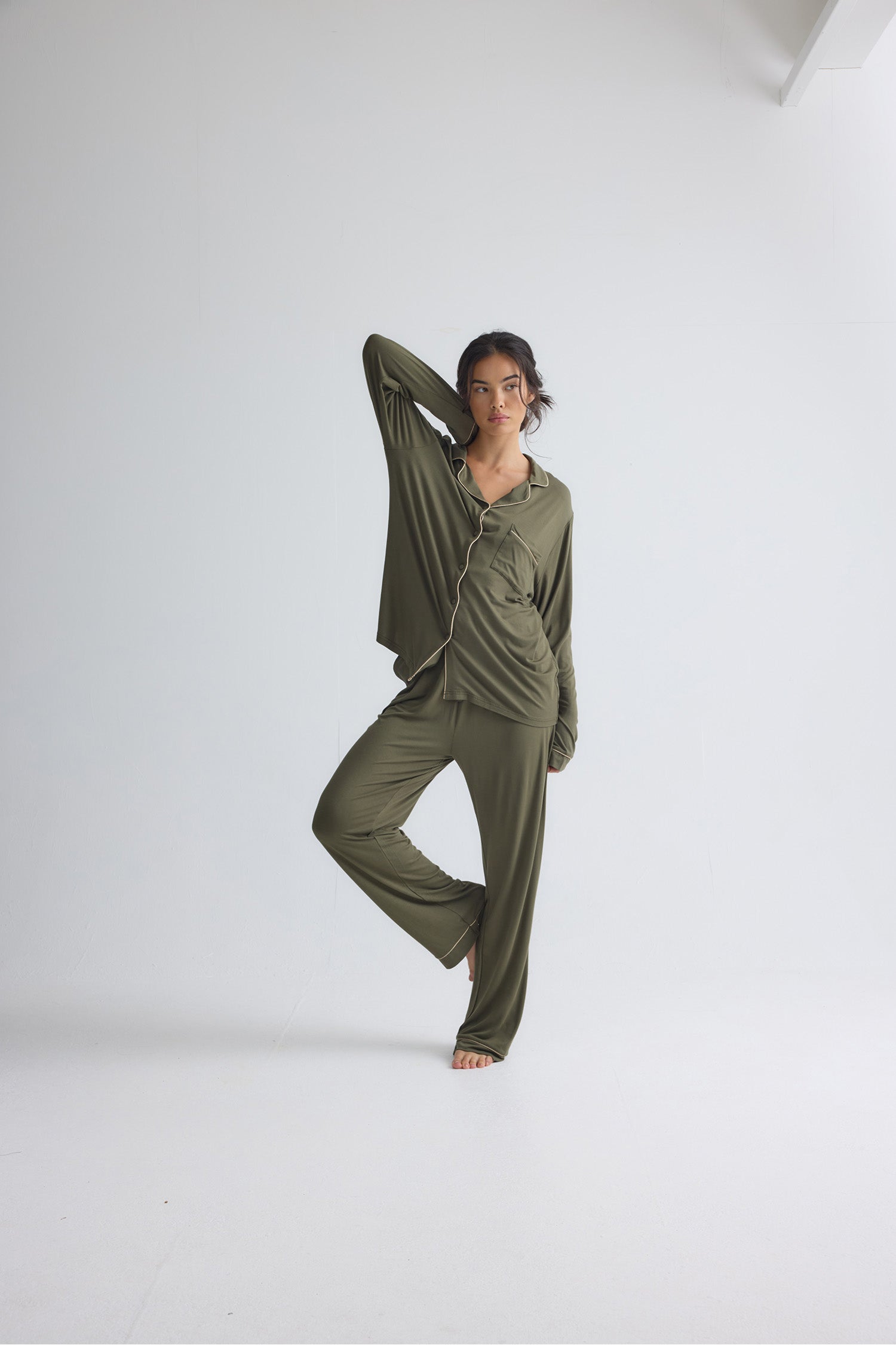Bamboo New Classic Long Pyjama Set In Olive