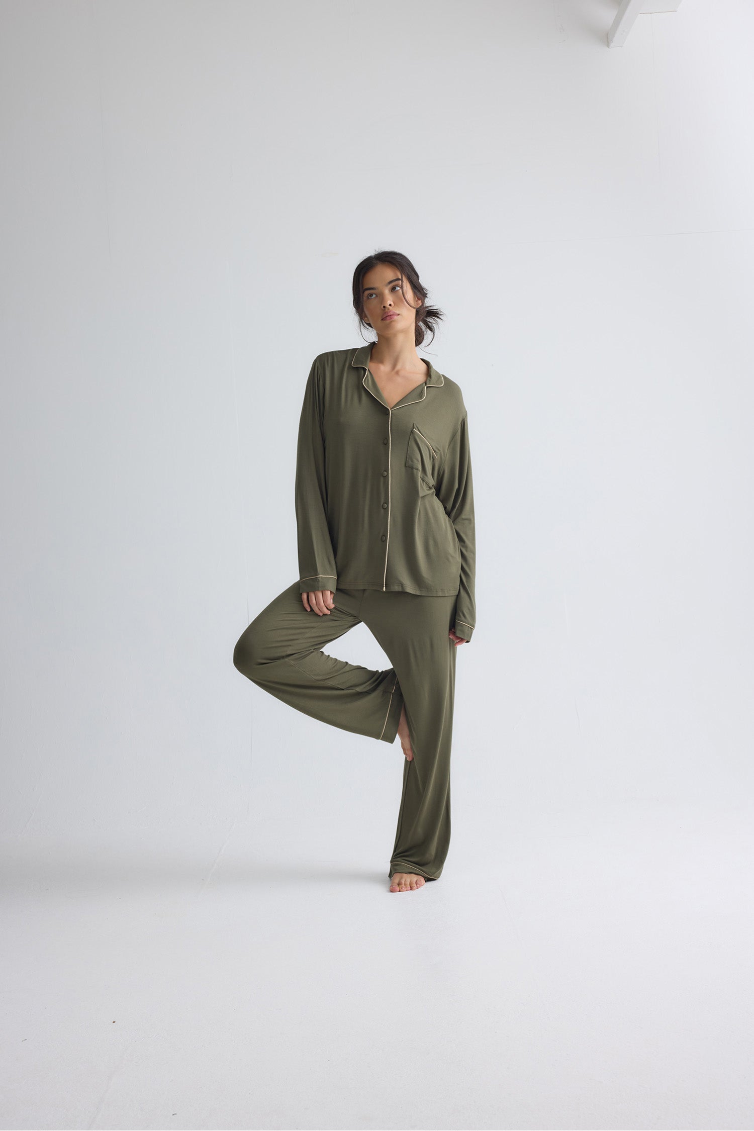 Bamboo New Classic Long Pyjama Set In Olive