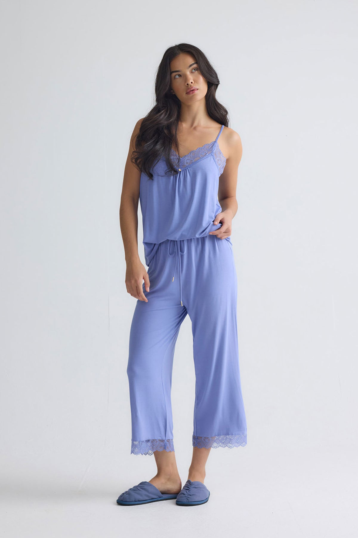 Bamboo Lace Cami Cropped Trouser Pyjama Set in Heather