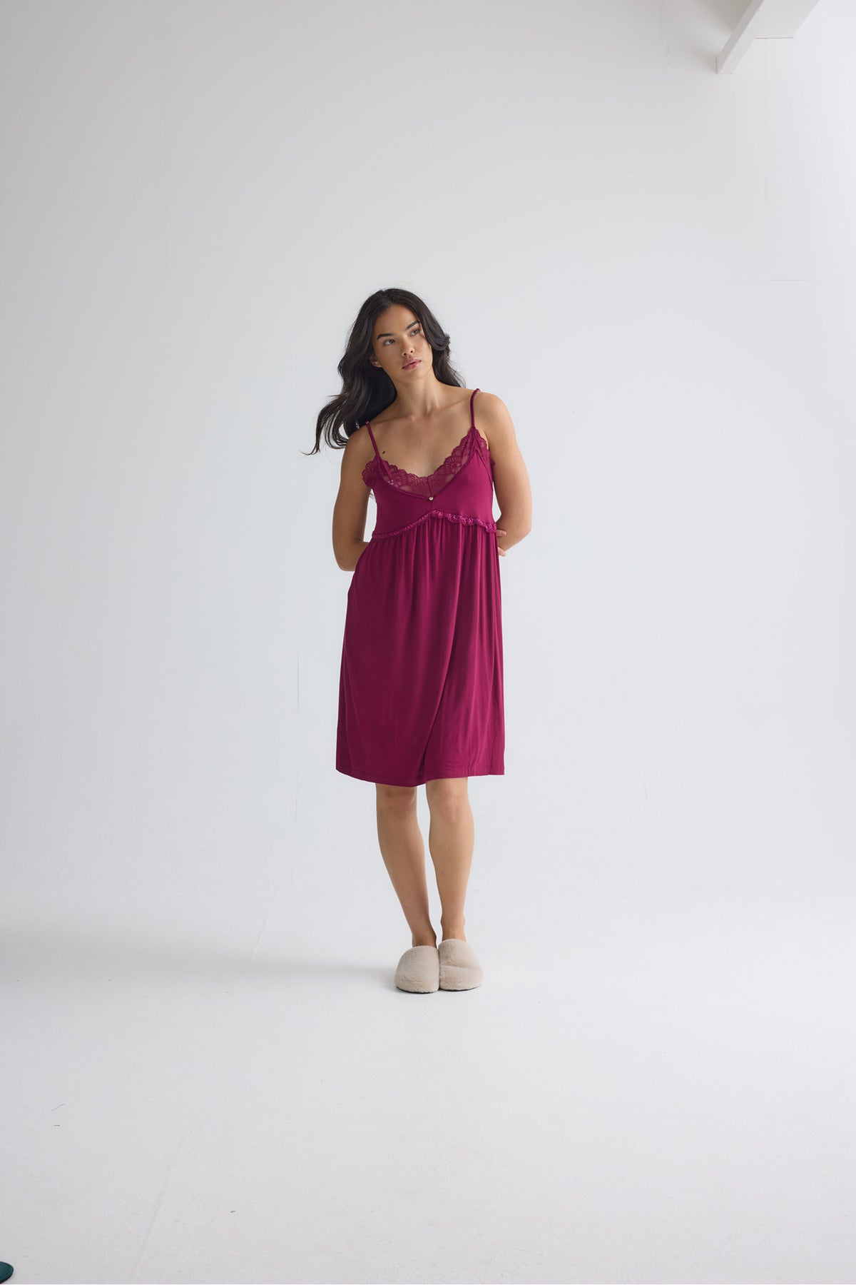 Bamboo Lace Chemise Nightdress in Bordeaux