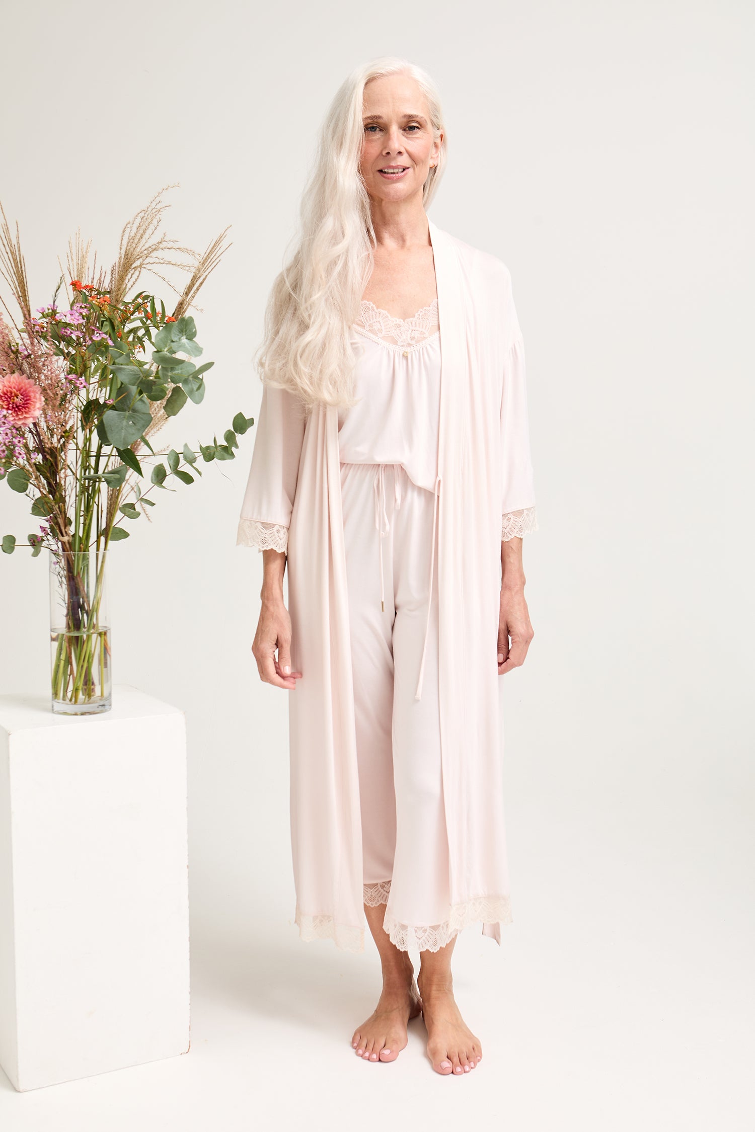 Bamboo Lace Kimono Robe in Powder Puff - Wholesale - Robes