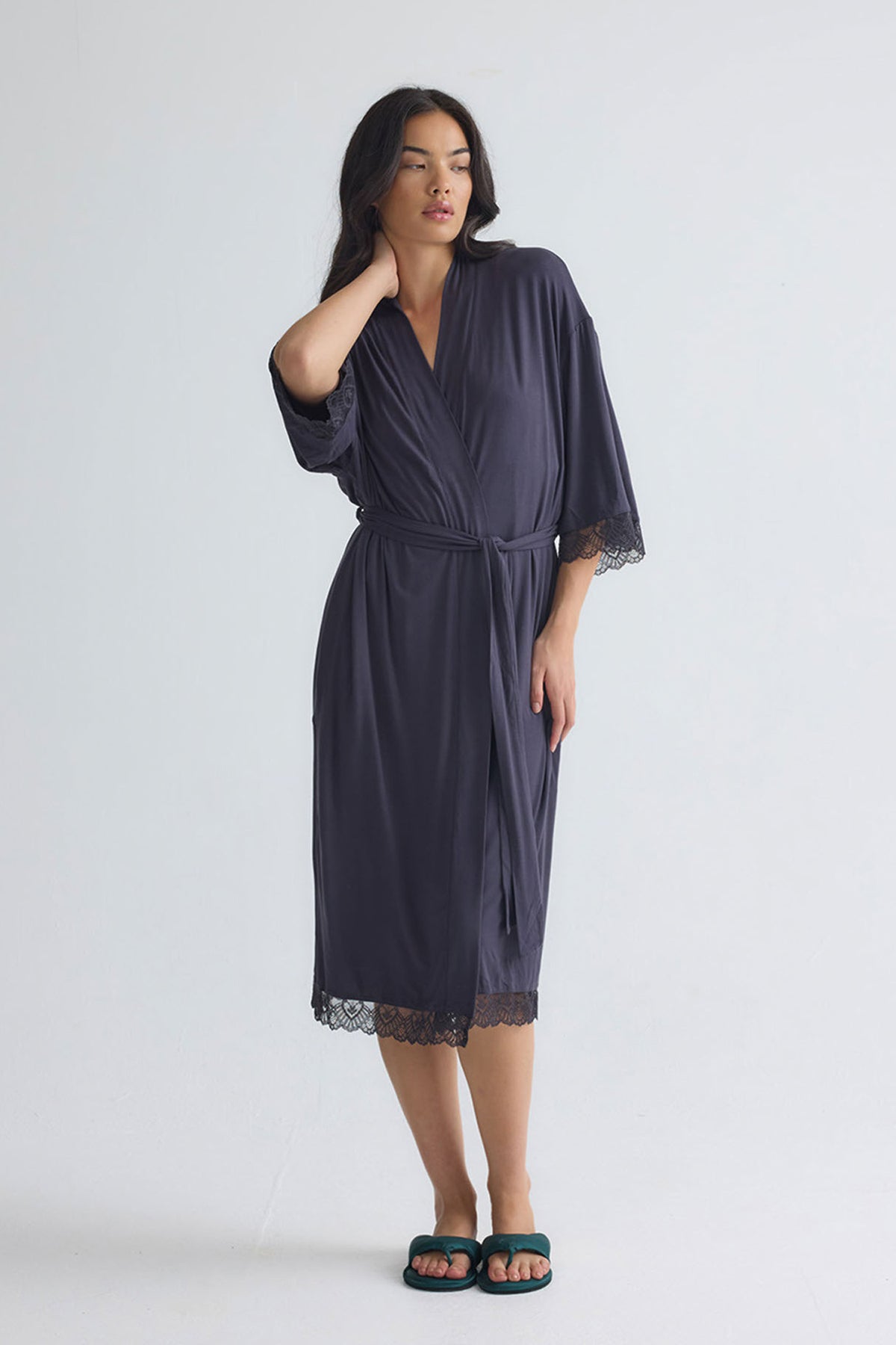 Bamboo Lace Kimono Robe in Raven