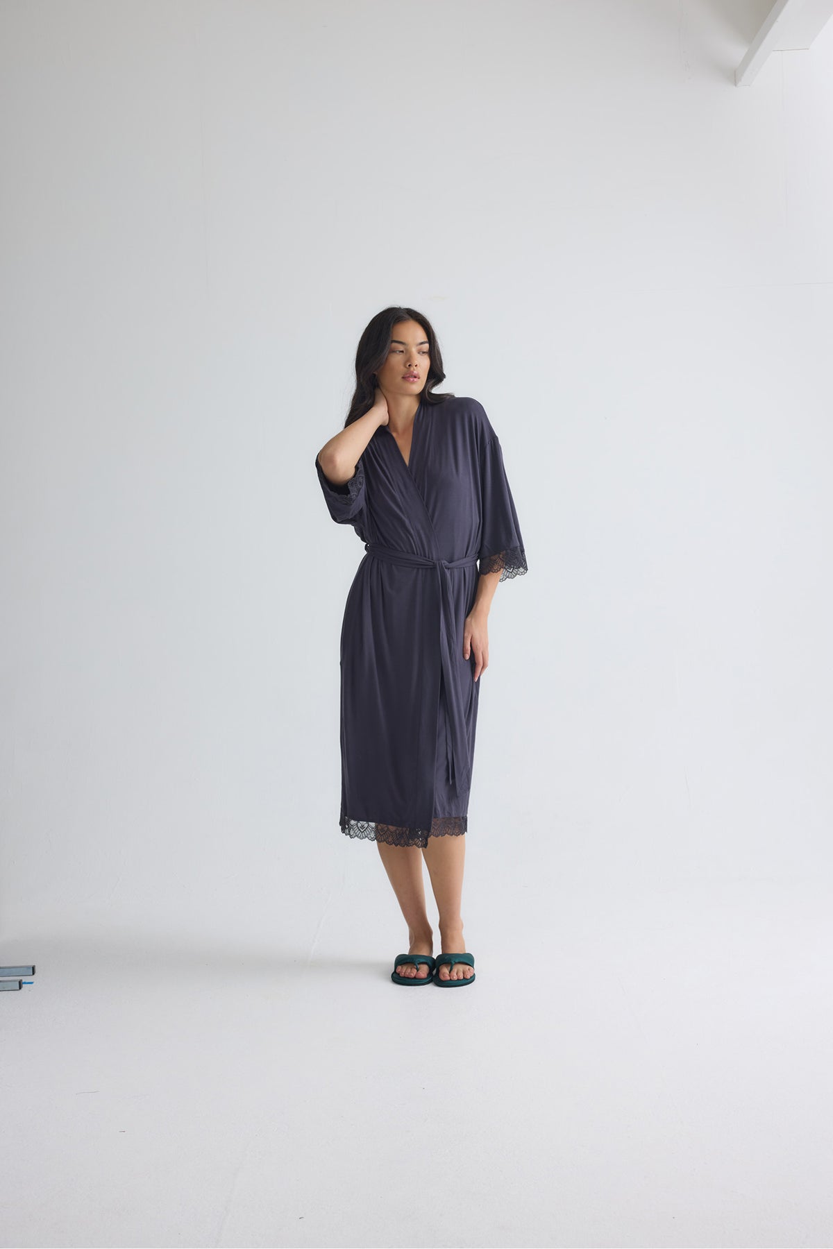 Bamboo Lace Kimono Robe in Raven