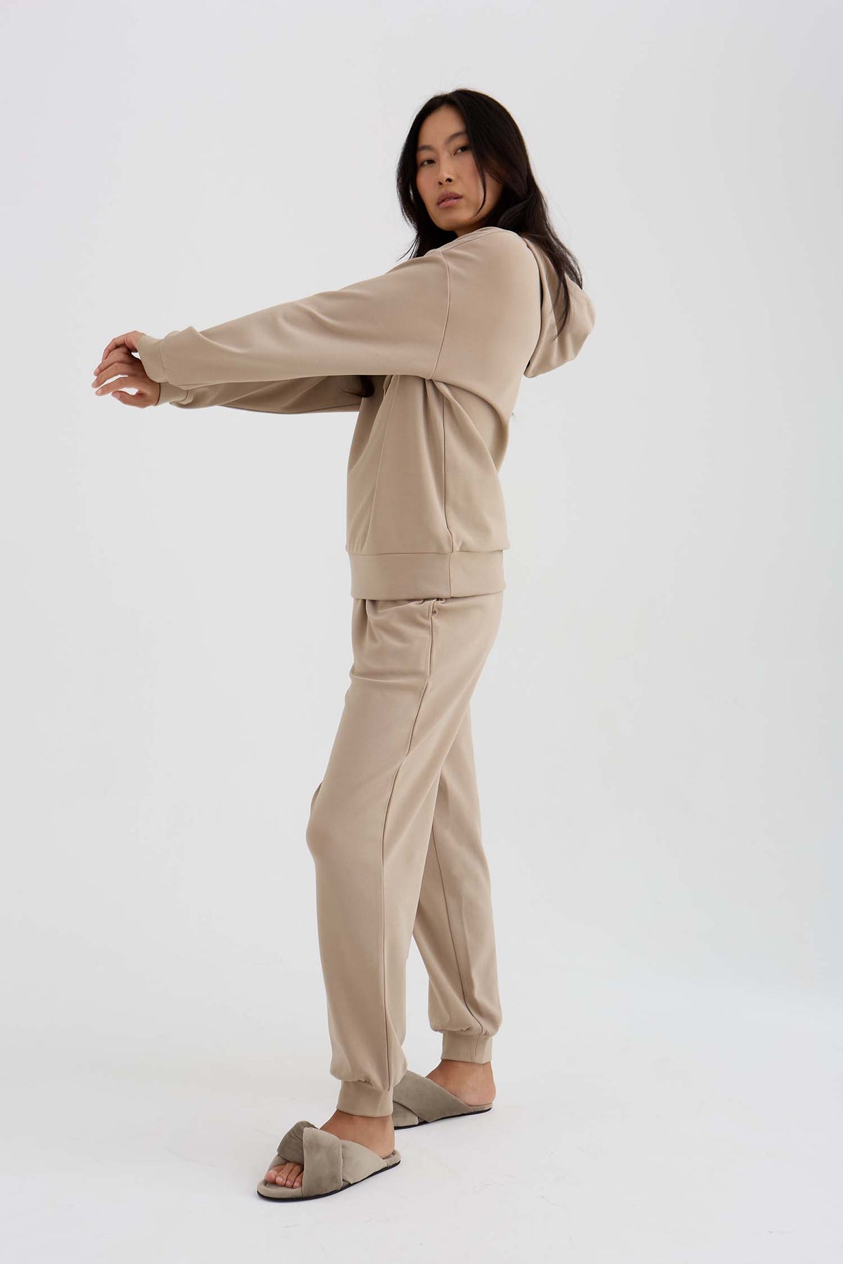 Bamboo Fleece Joggers In Silver Mink