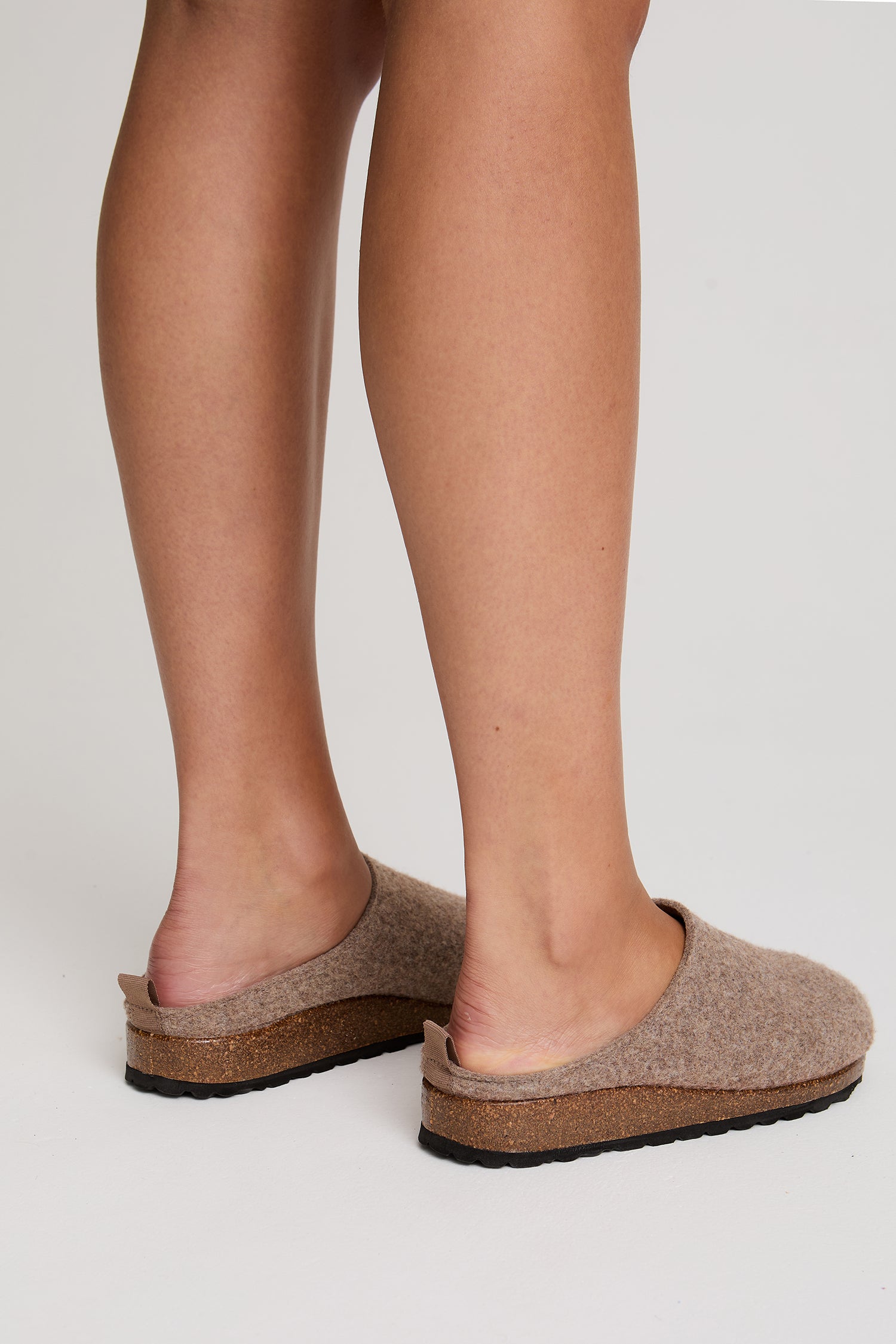 Jamie Mule Slippers in Mink