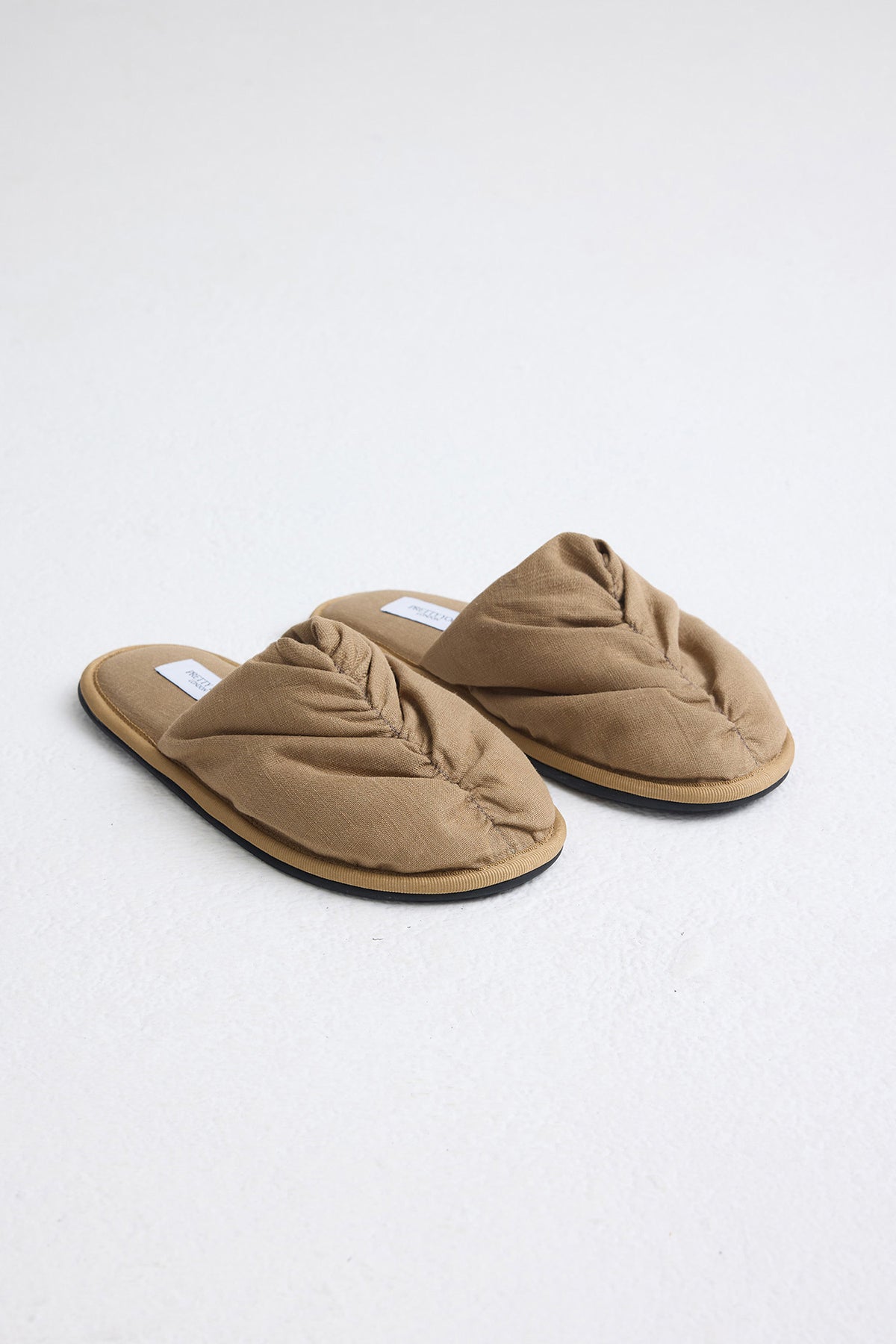 Linen Mule In Overland Trek