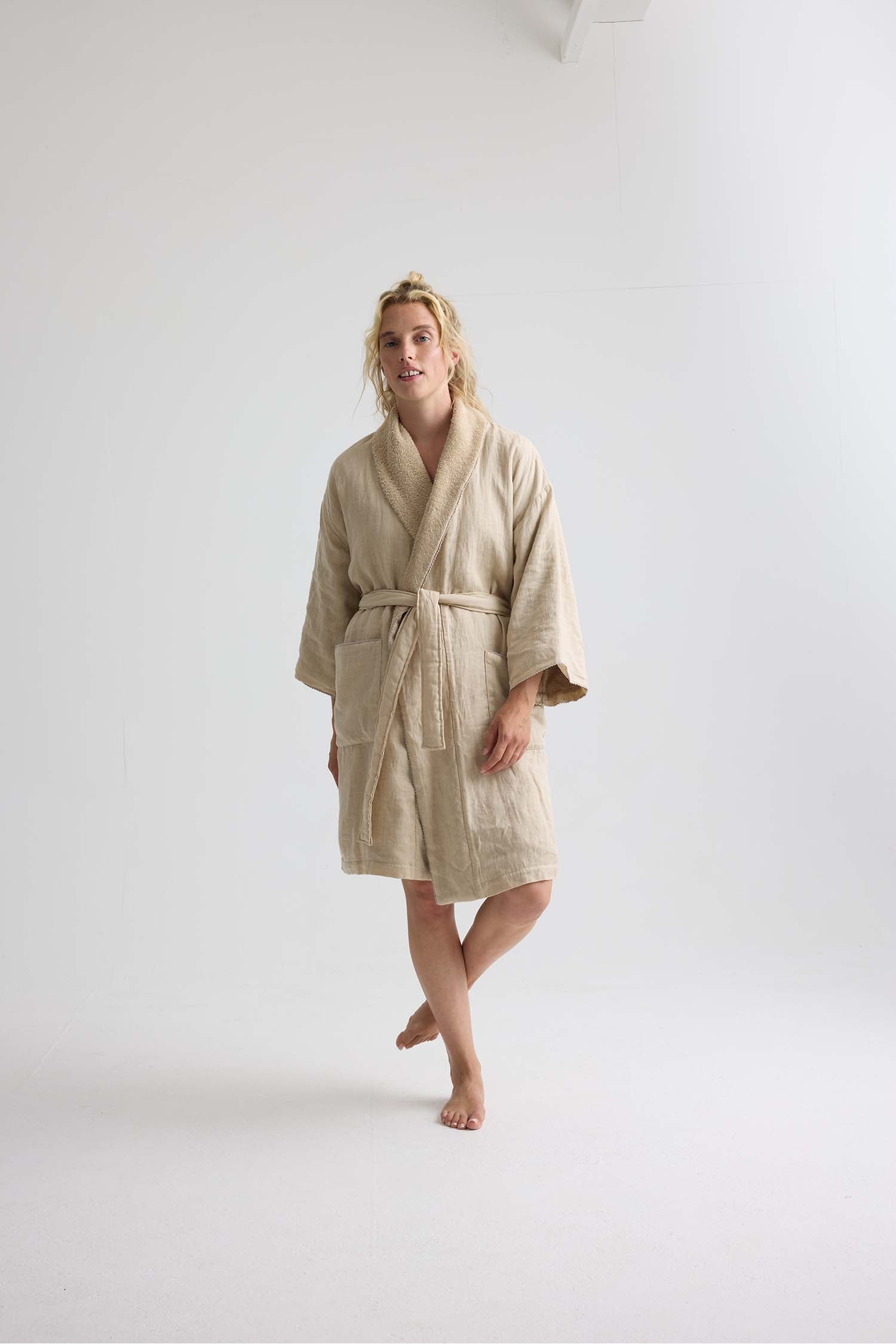 Short Terry Lined Linen Robe In Summer Sand