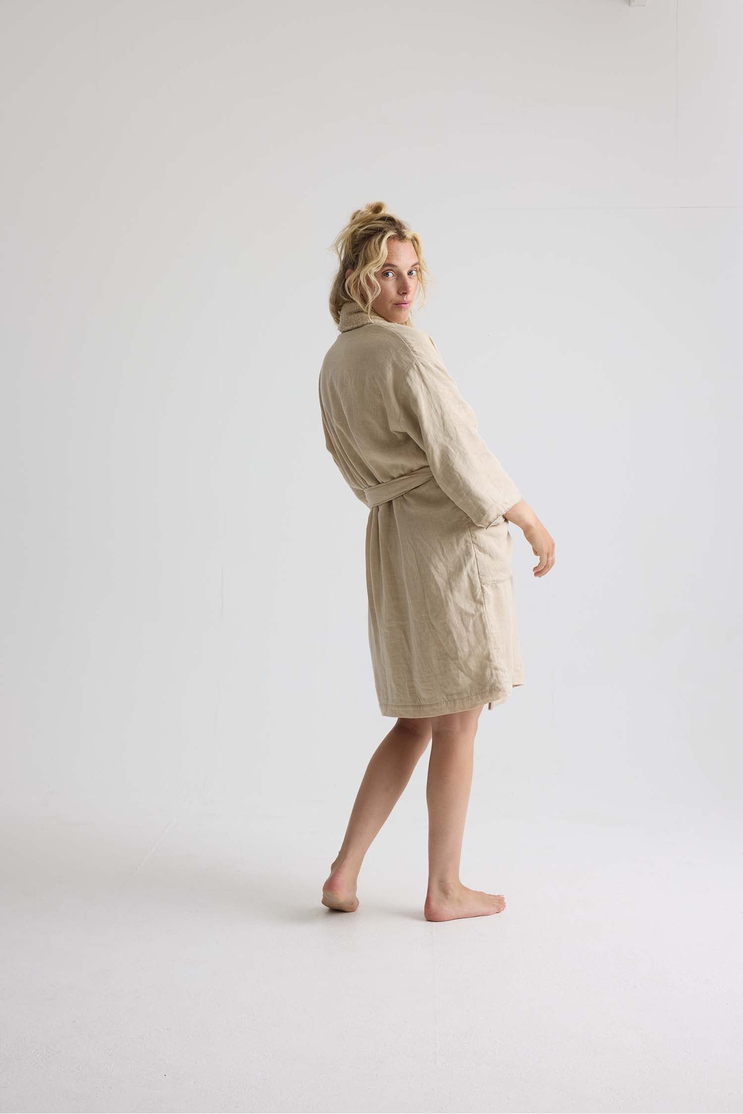 Short Terry Lined Linen Robe In Summer Sand