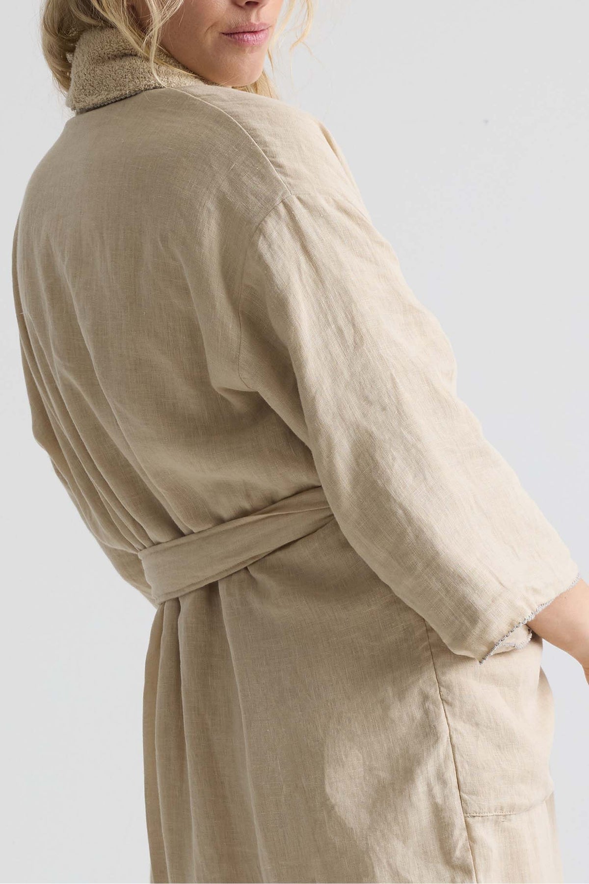 Short Terry Lined Linen Robe In Summer Sand