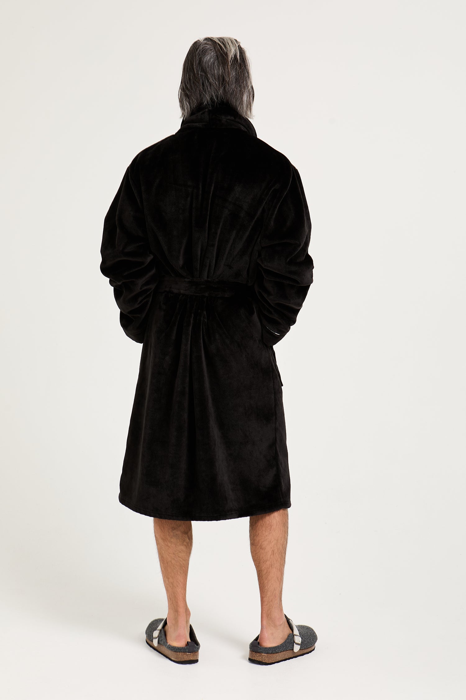 Mister You Super Plush Robe in Black