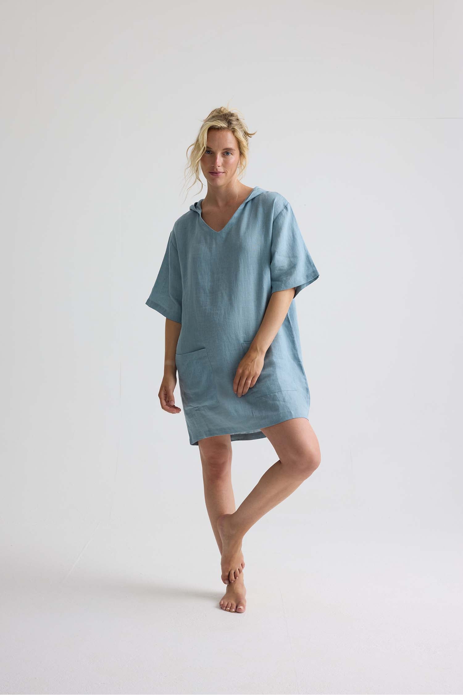 Relaxed Linen Hooded Tunic In Blue Haze
