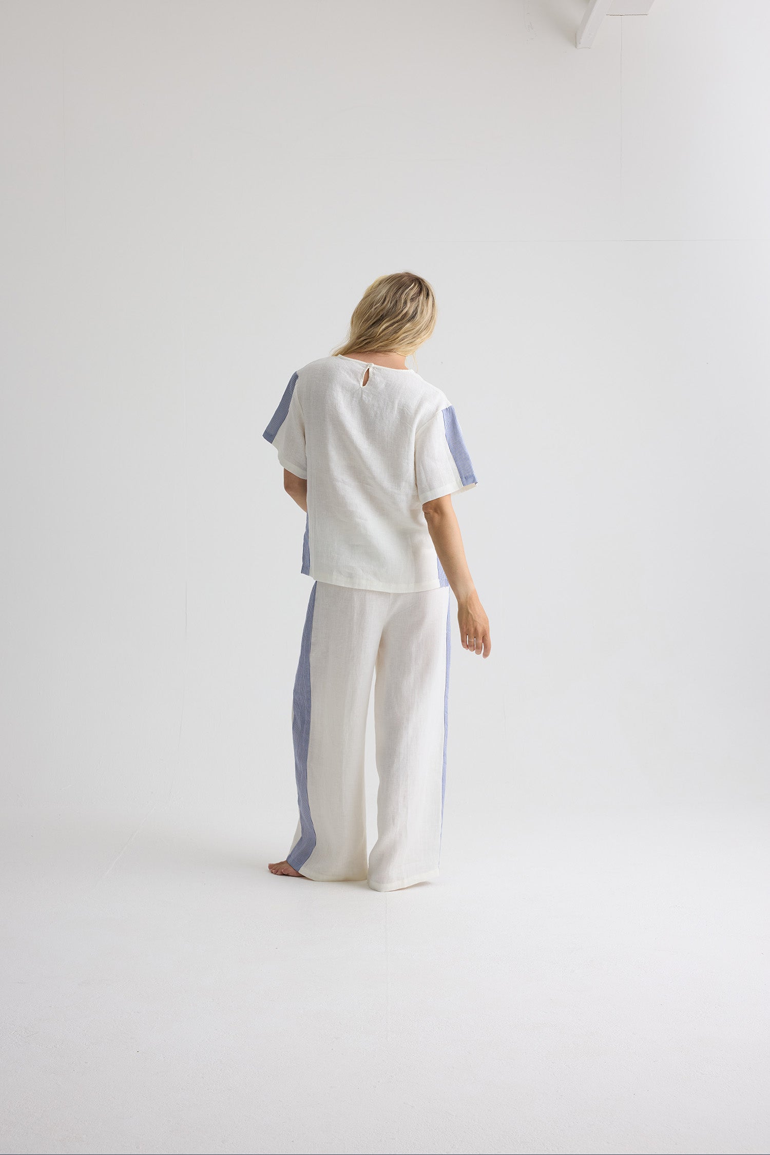 Relaxed Striped Linen Resort Set In Coconut Milk