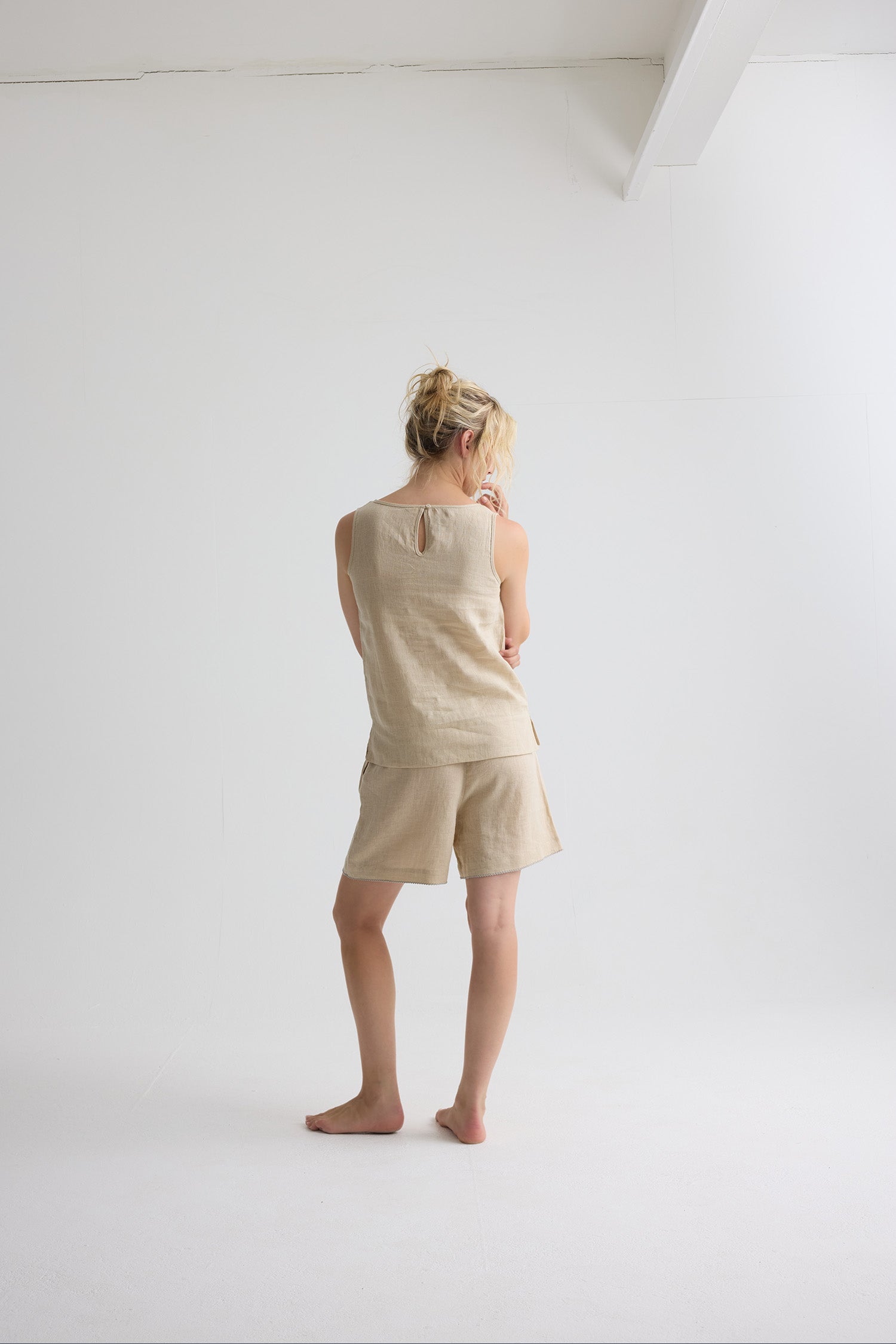 Relaxed Linen Shorts In Summer Sand