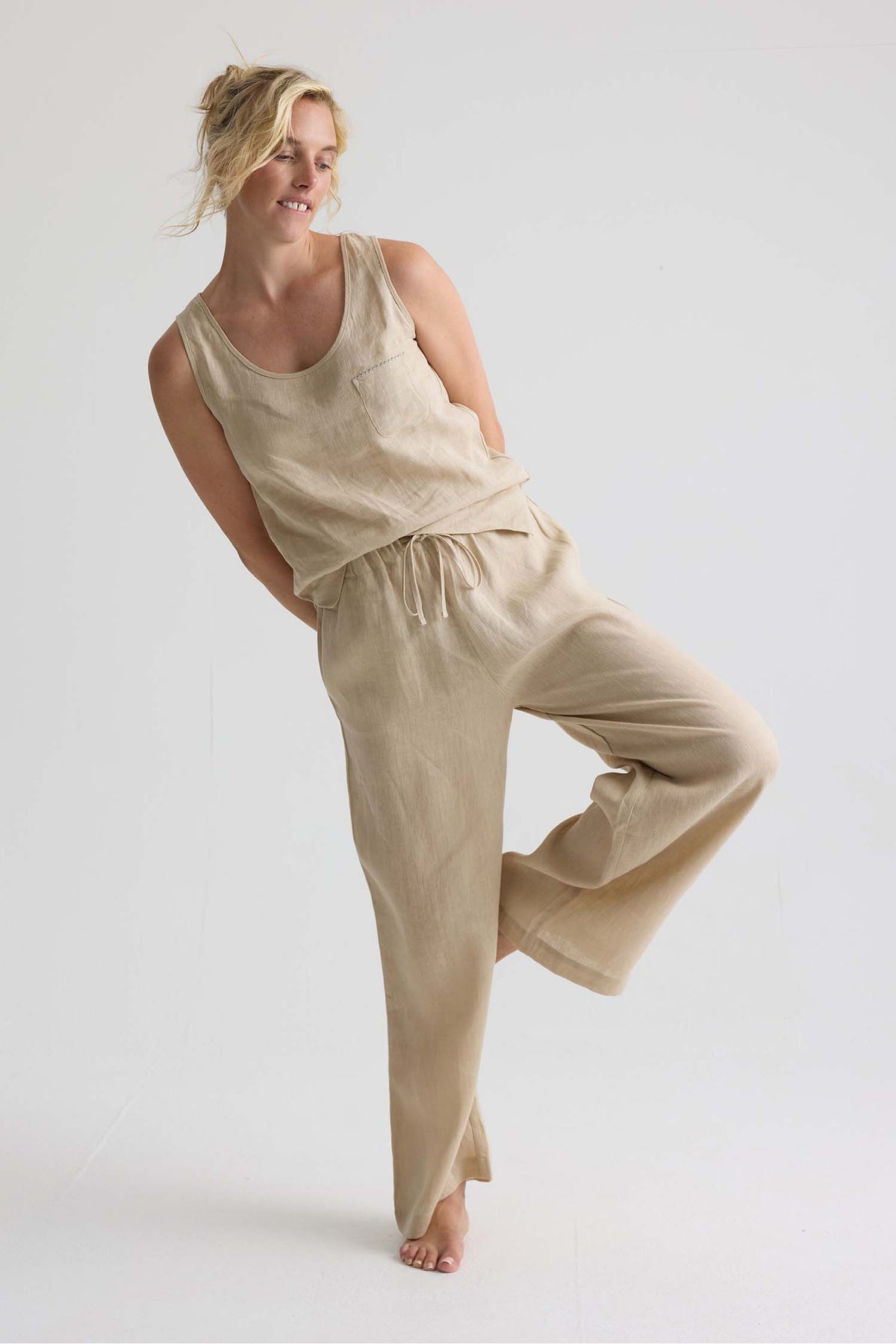 Relaxed Linen Wide Leg Trousers In Summer Sand