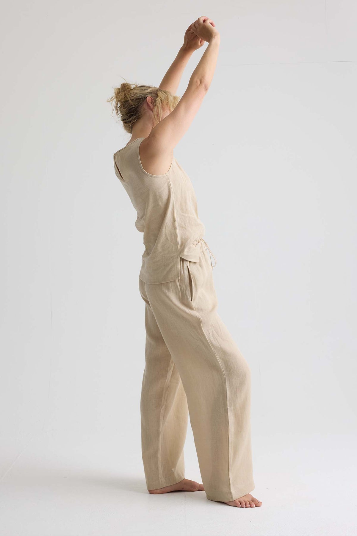 Relaxed Linen Wide Leg Trousers In Summer Sand