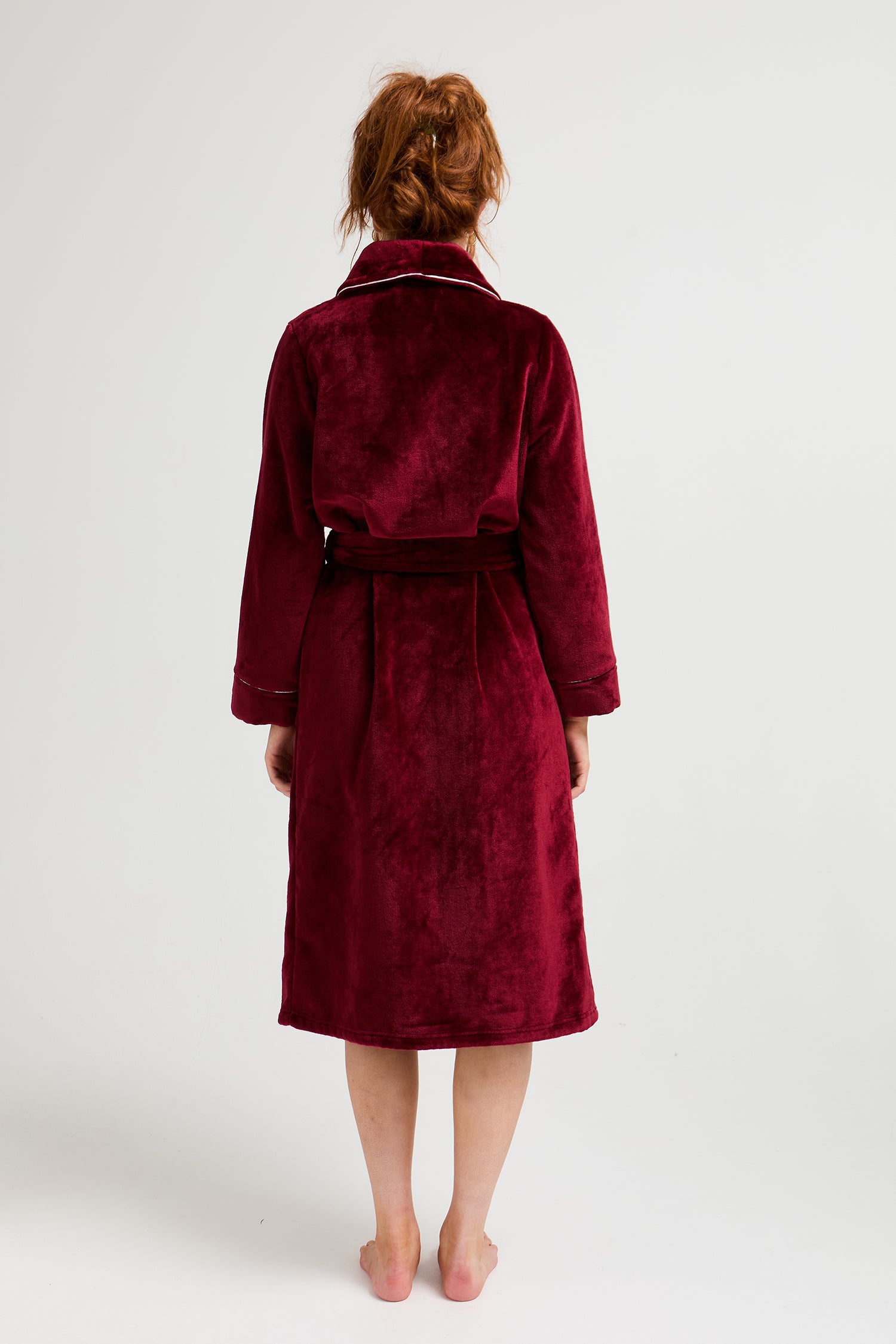 Super Plush Robe in Claret - Robes