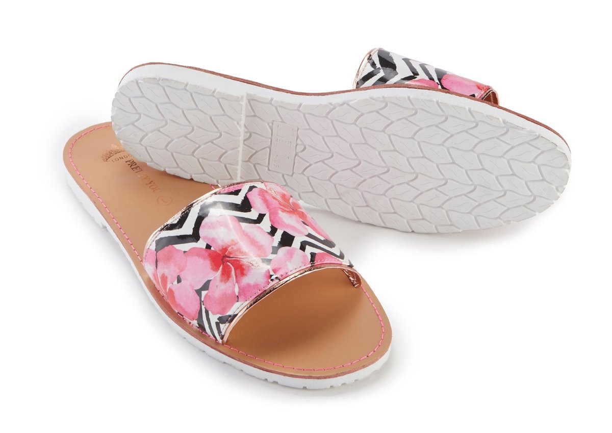 Zig Zag Printed Slide & Clutch Set - Sandals