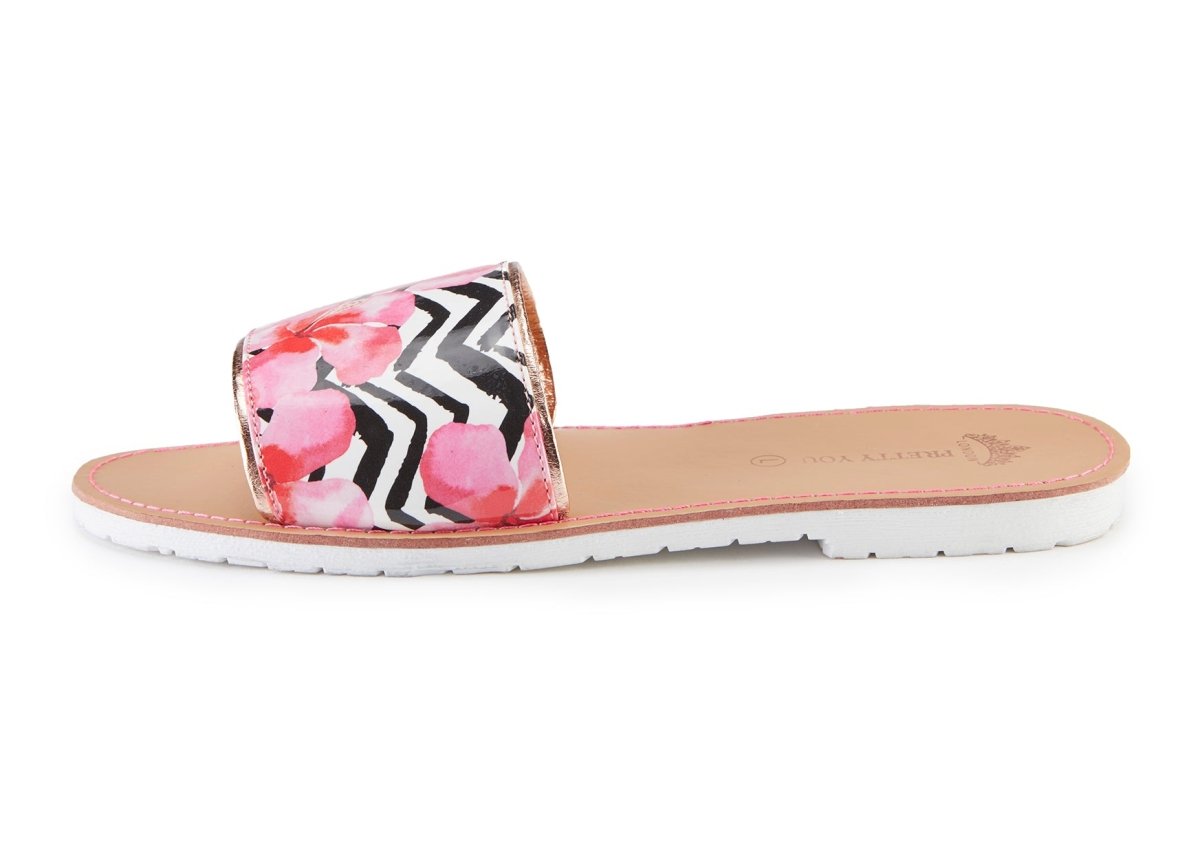 Zig Zag Printed Slide & Clutch Set - Sandals