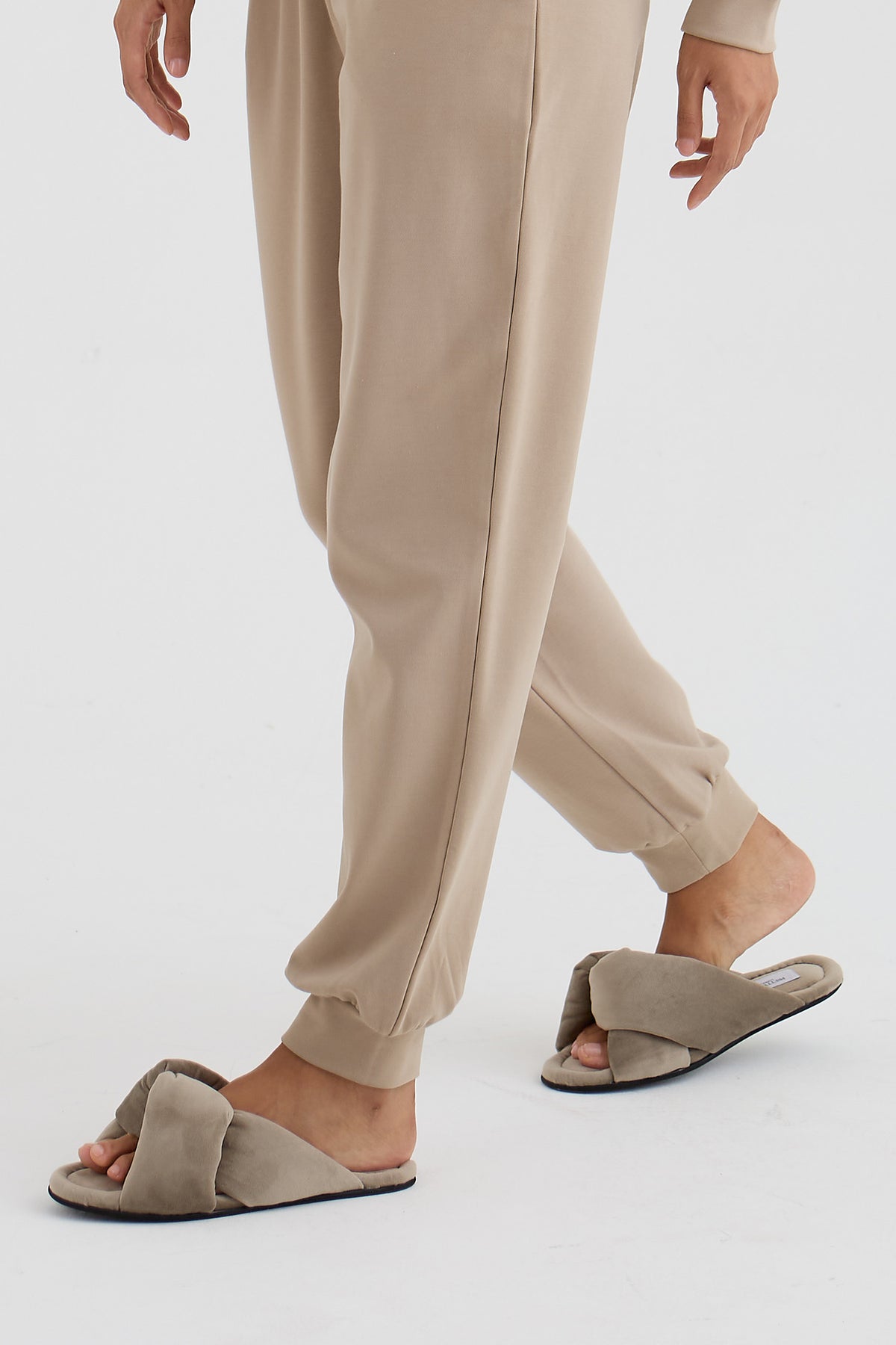 Velvet Knot Mule In Wild Dove