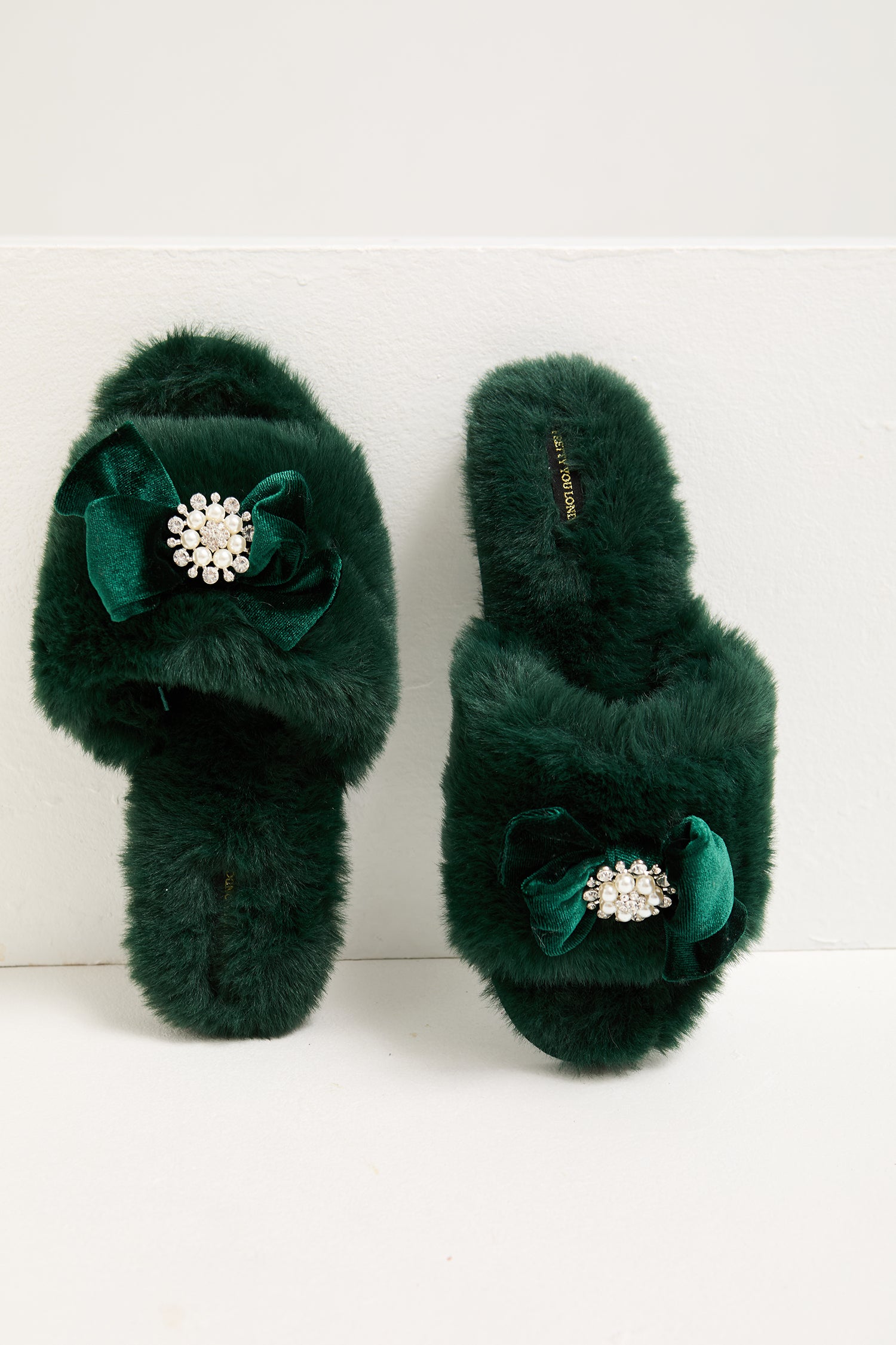 Anya Slippers in Green