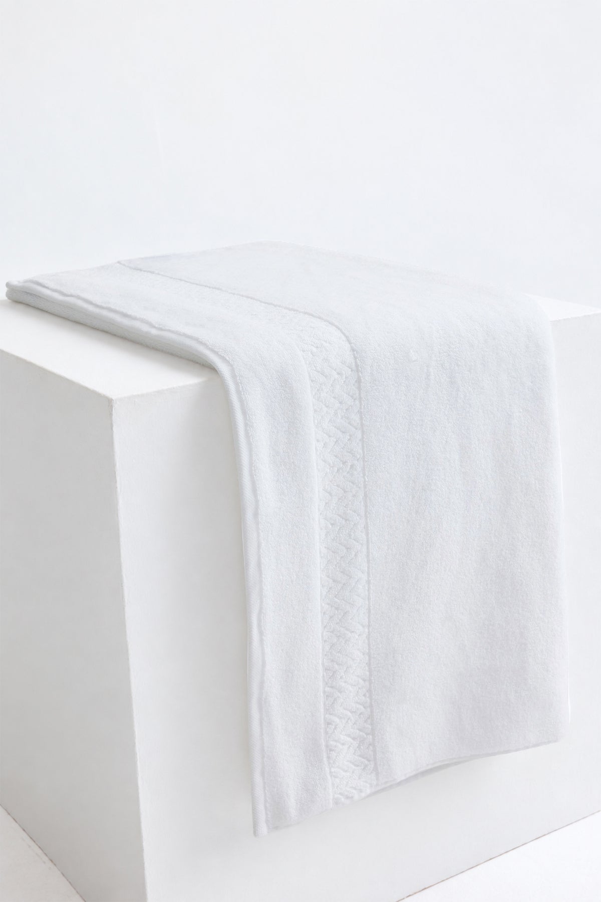 Bamboo Bath Sheet In White