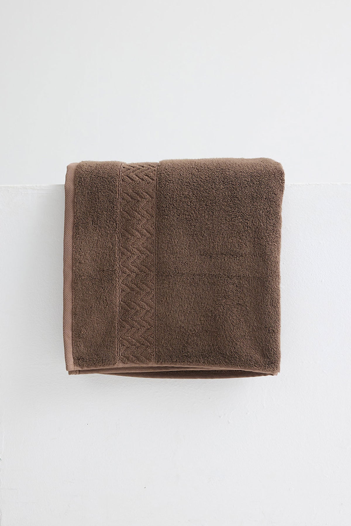 Bamboo Bath Towel In Mocha