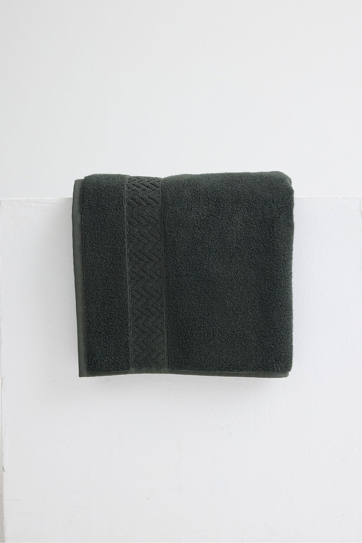 Bamboo Bath Towel In Olive