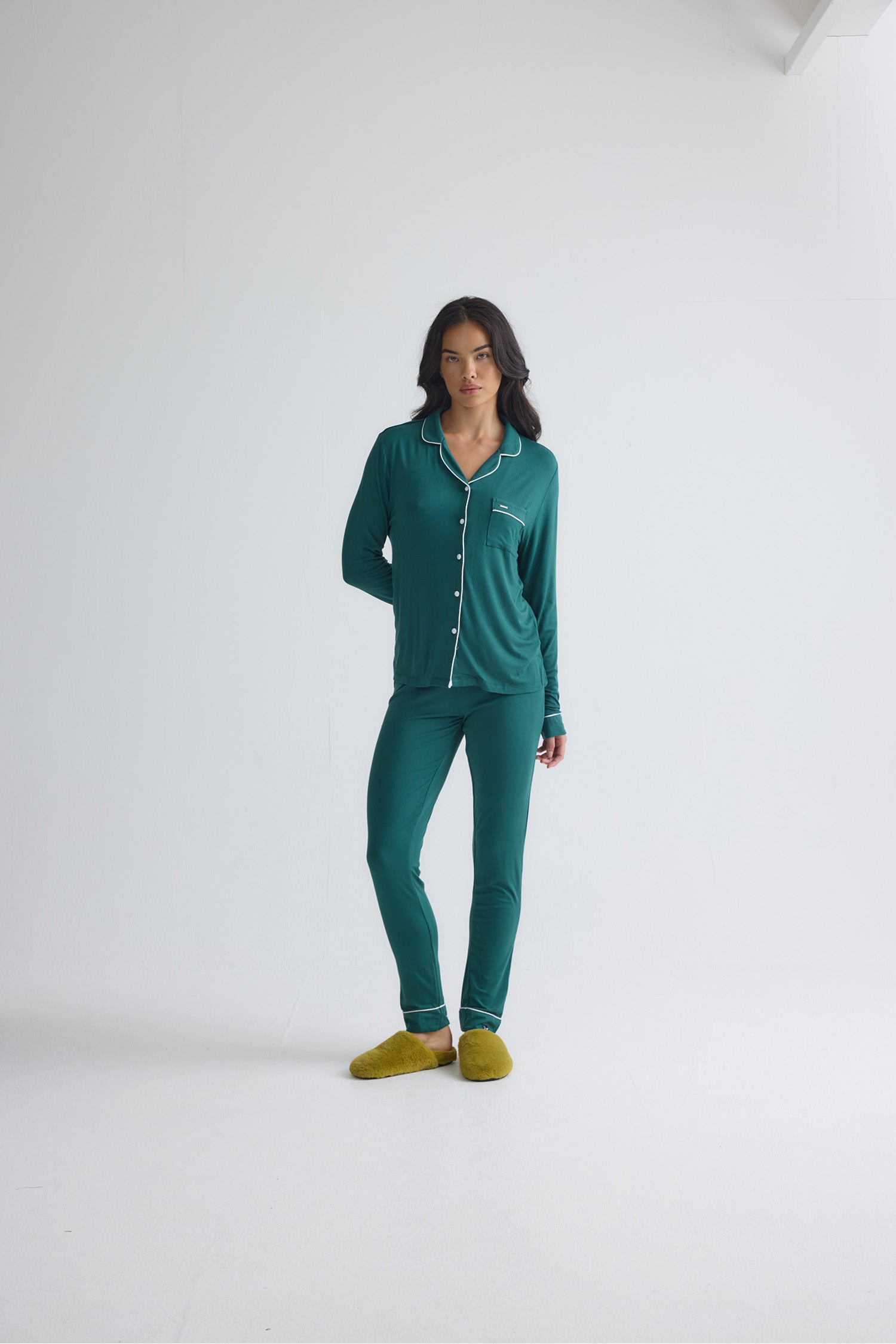 Bamboo Long Pyjama Set in Green