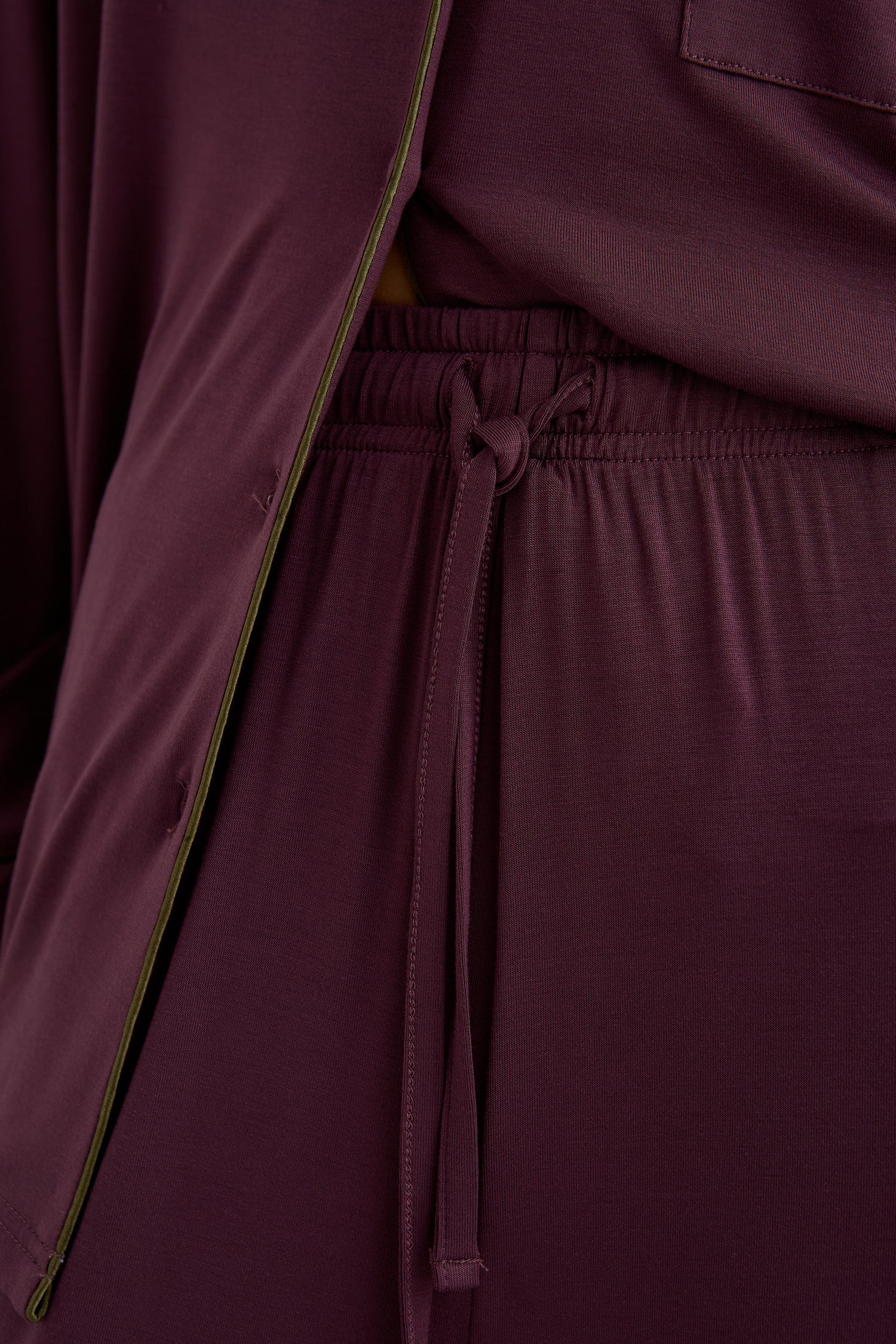 Bamboo New Classic Long Pyjama Set In Huckleberry