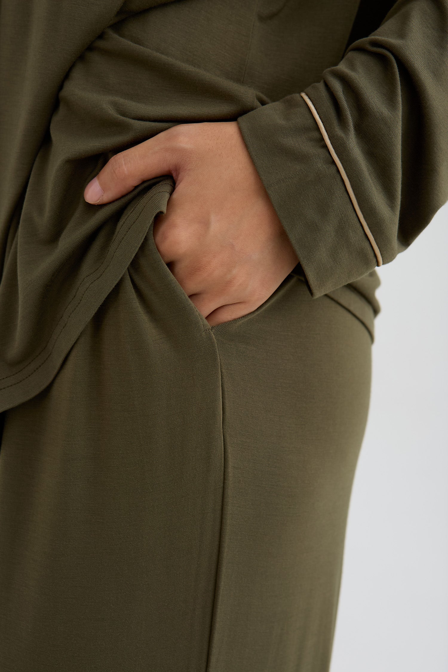 Bamboo New Classic Long Pyjama Set In Olive