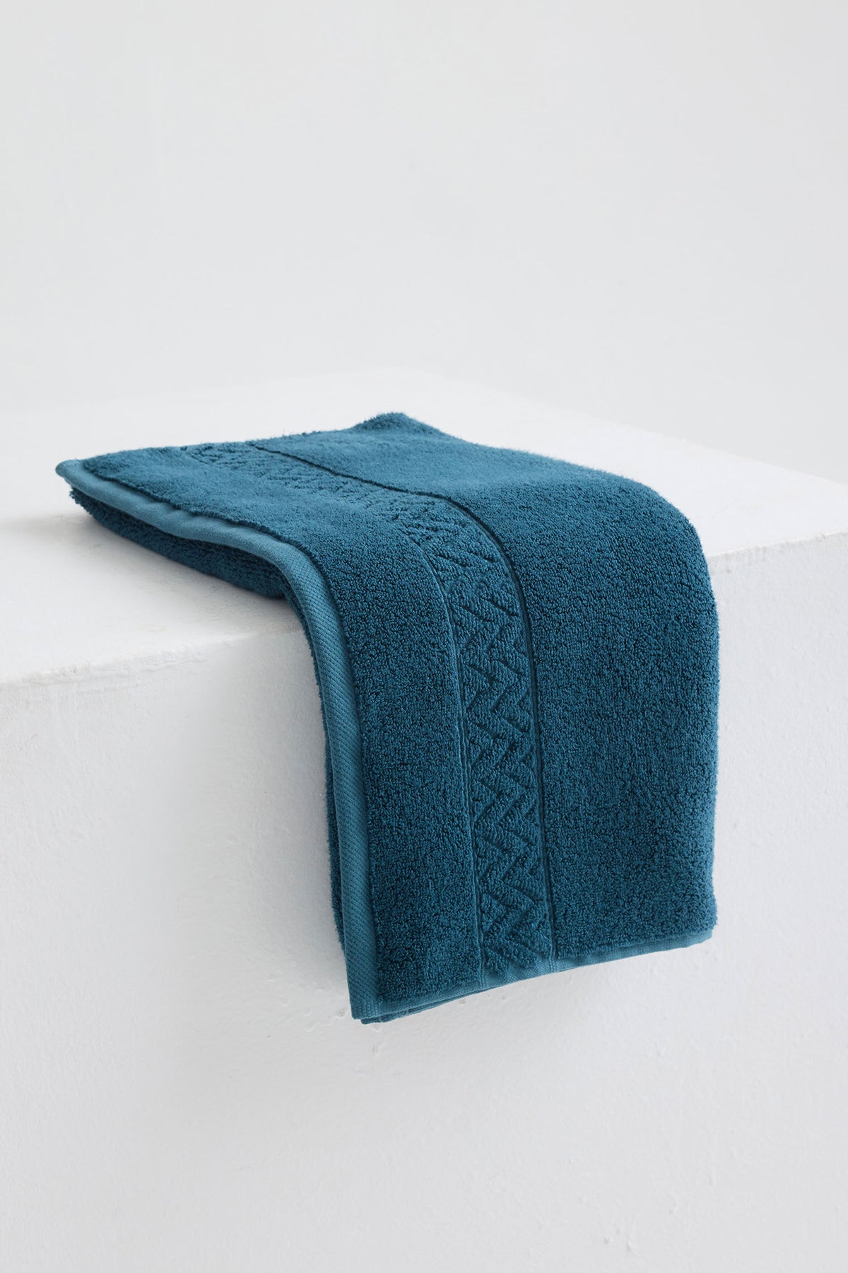 Bamboo Hand Towel In Teal