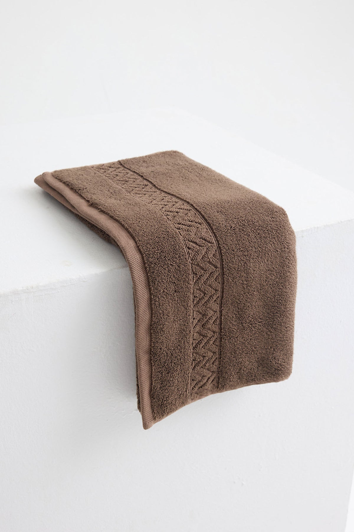 Bamboo Hand Towel In Mocha