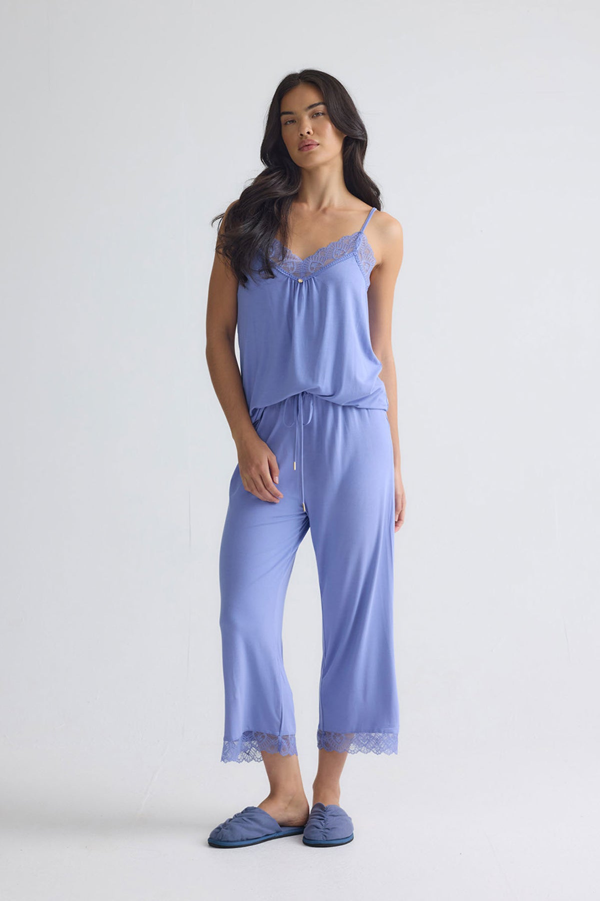 Bamboo Lace Cami Cropped Trouser Pyjama Set in Heather