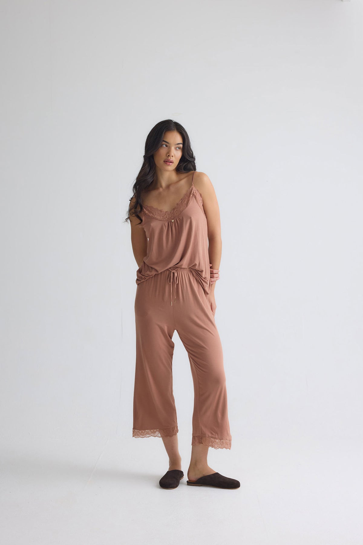 Bamboo Lace Cami Cropped Trouser Pyjama Set in Mocha