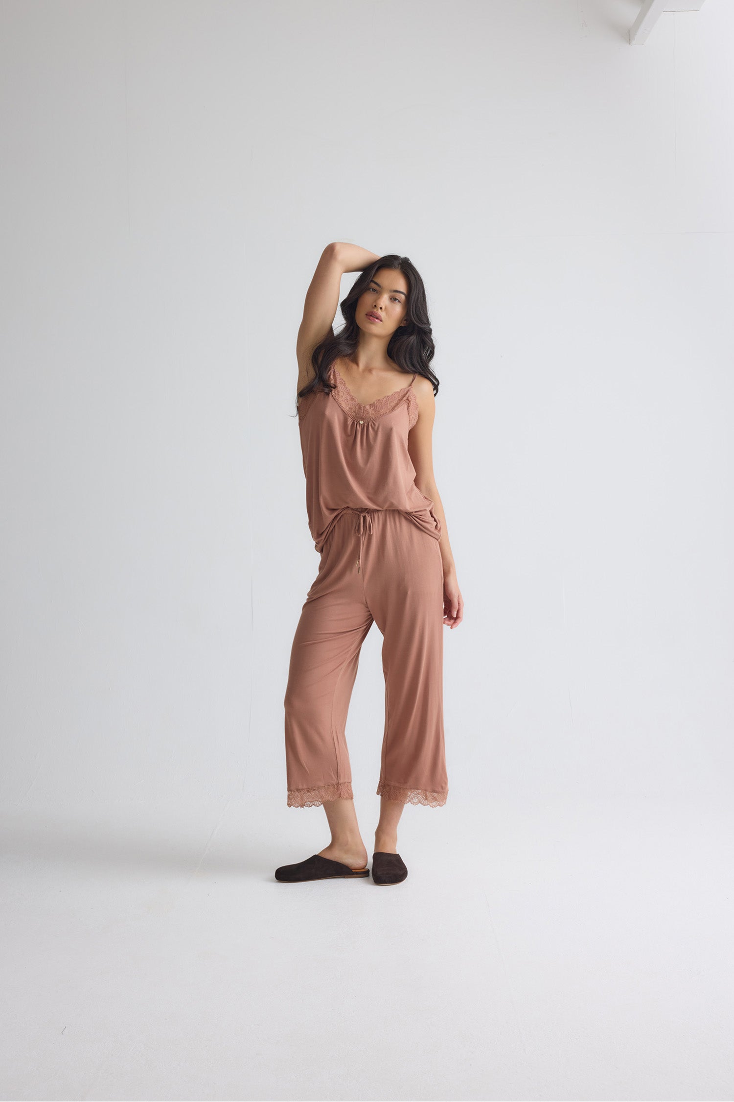 Bamboo Lace Cami Cropped Trouser Pyjama Set in Mocha