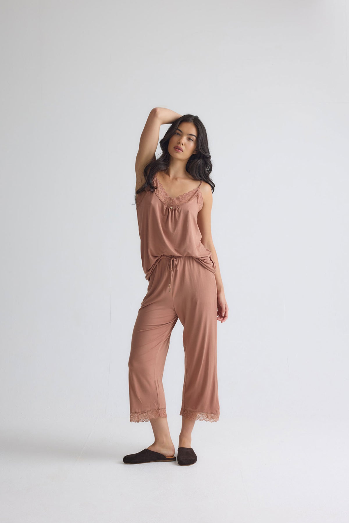 Bamboo Lace Cami Cropped Trouser Pyjama Set in Mocha