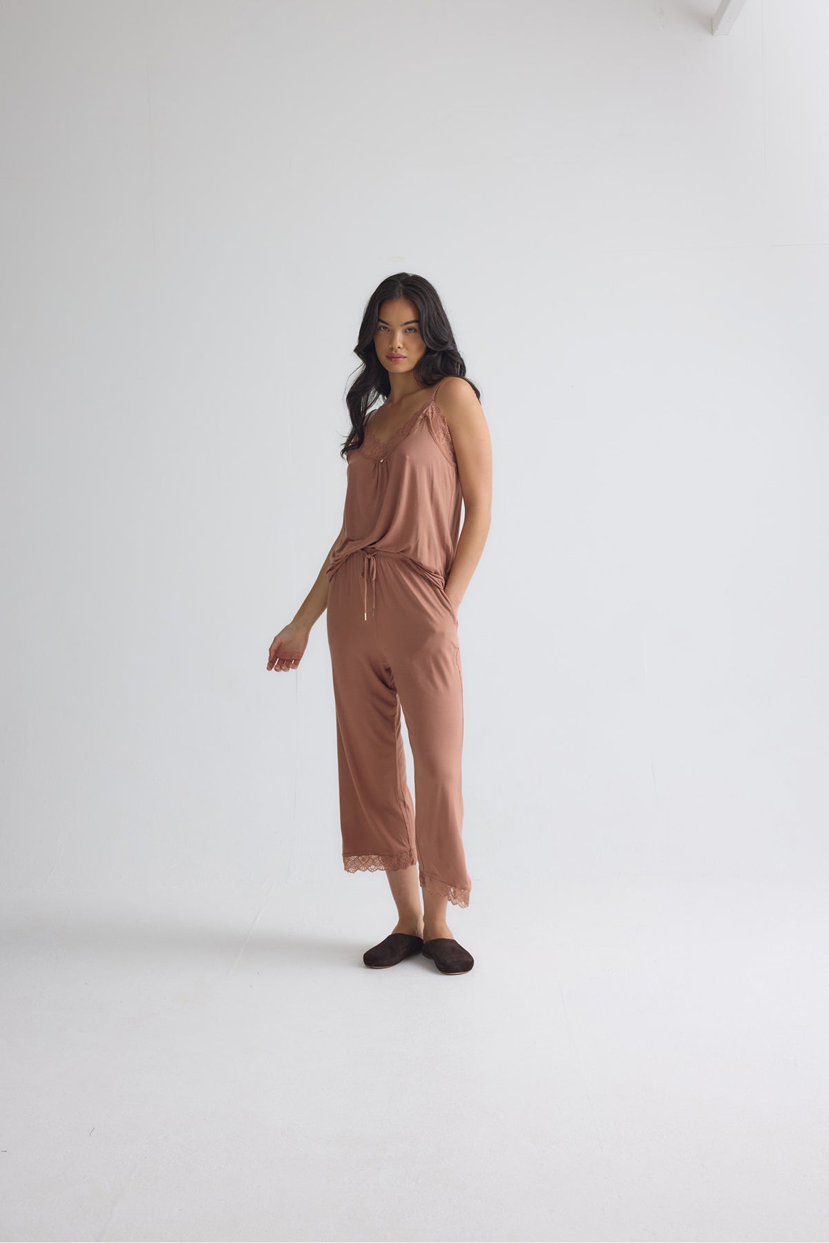 Bamboo Lace Cami Cropped Trouser Pyjama Set in Mocha