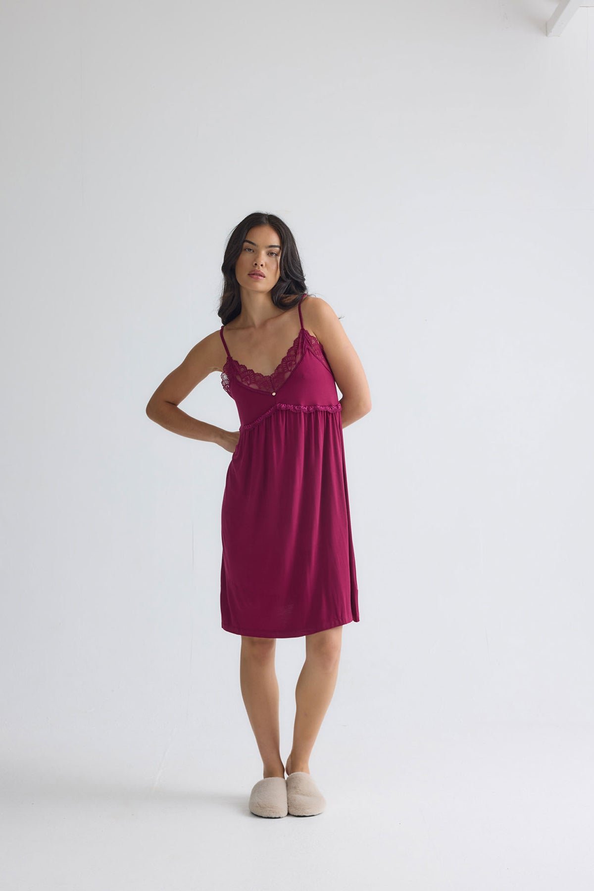 Bamboo Lace Chemise Nightdress in Bordeaux