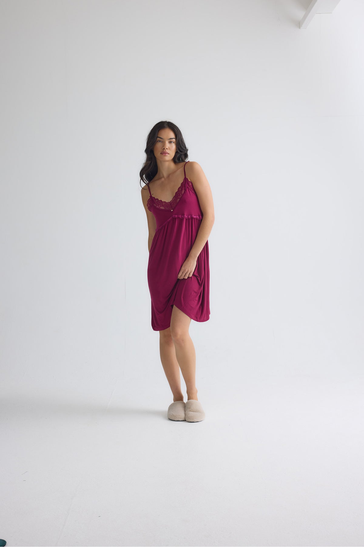 Bamboo Lace Chemise Nightdress in Bordeaux