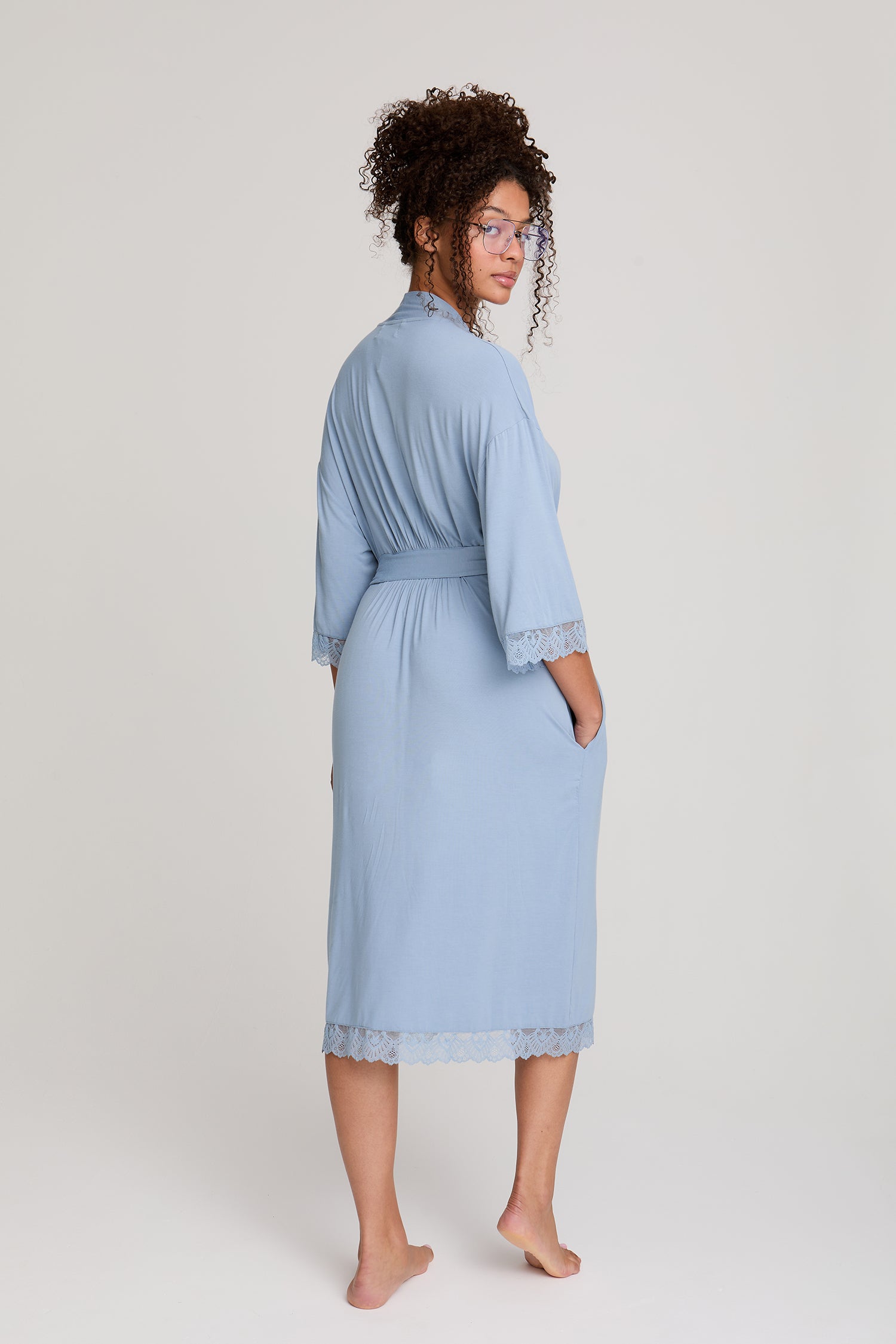 Bamboo Lace Kimono Robe in Blue Mist