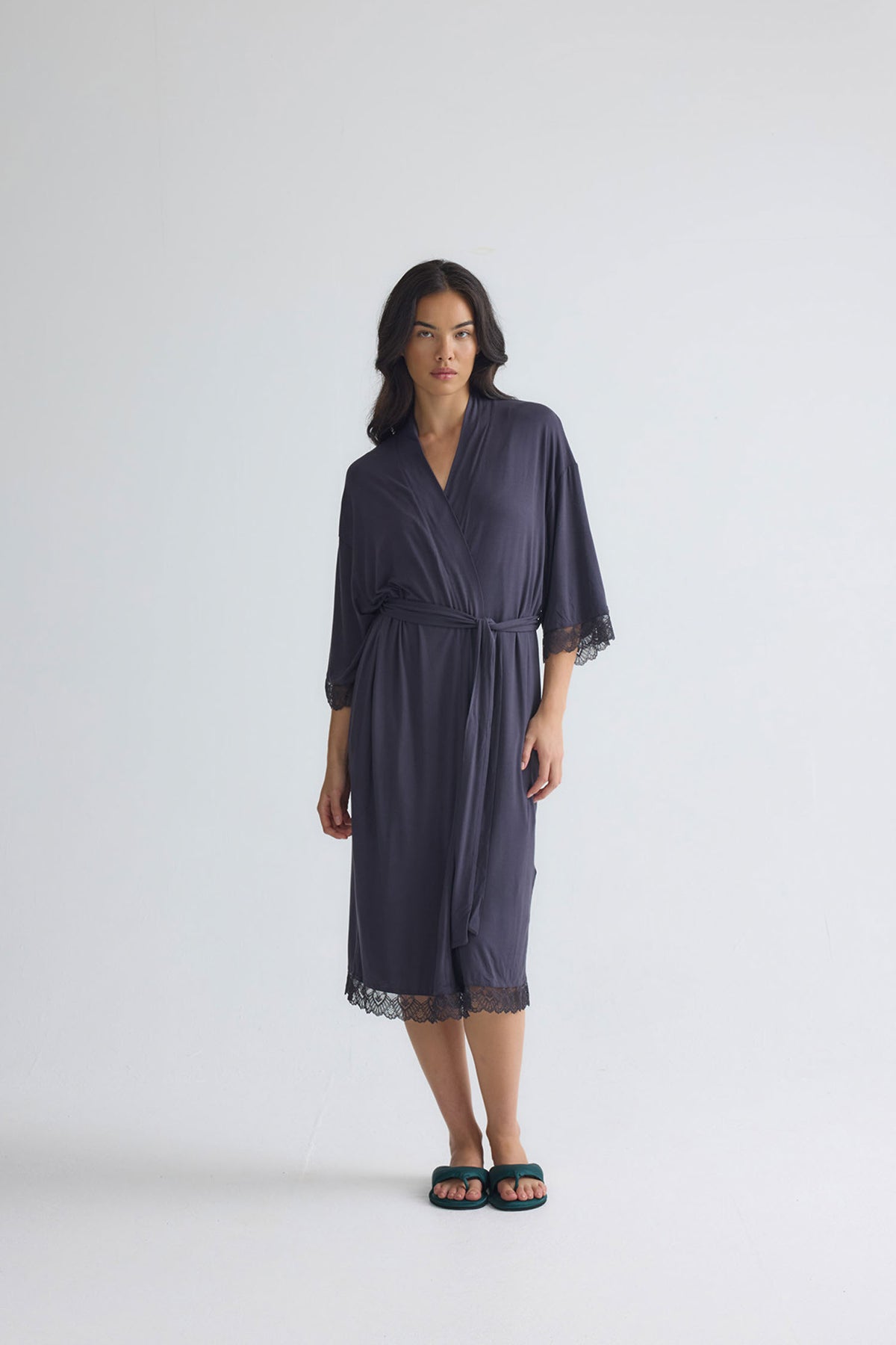 Bamboo Lace Kimono Robe in Raven