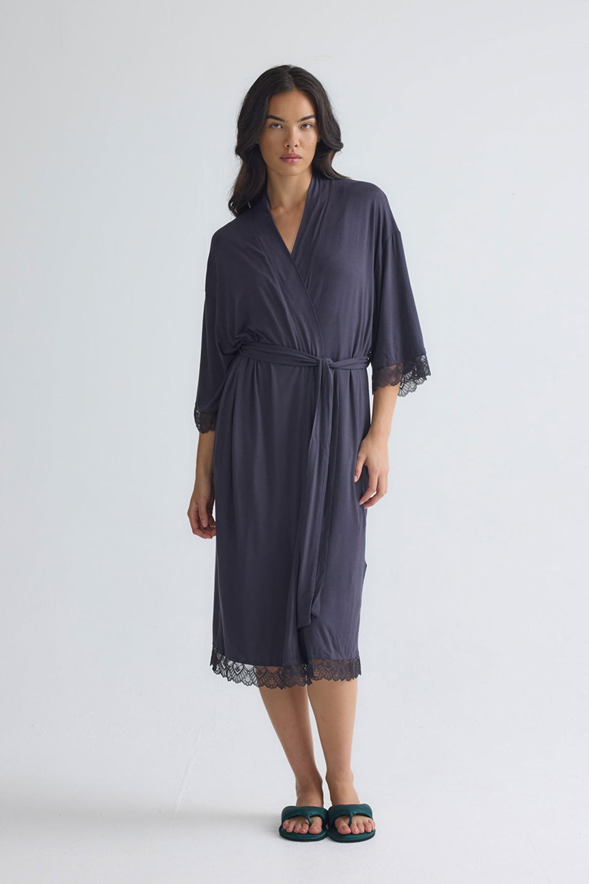 Bamboo Lace Kimono Robe in Raven