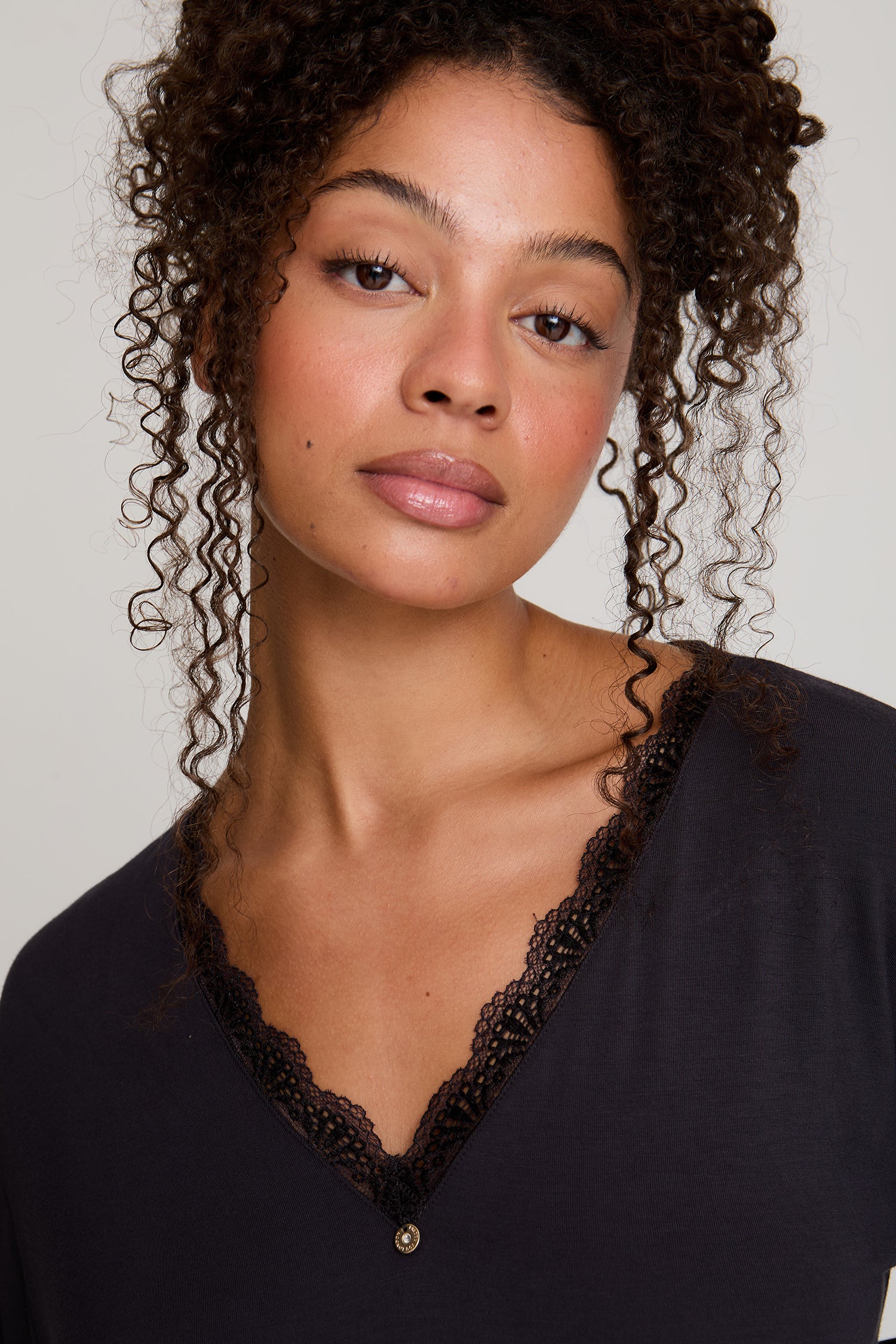 Bamboo Lace Nightdress in Raven