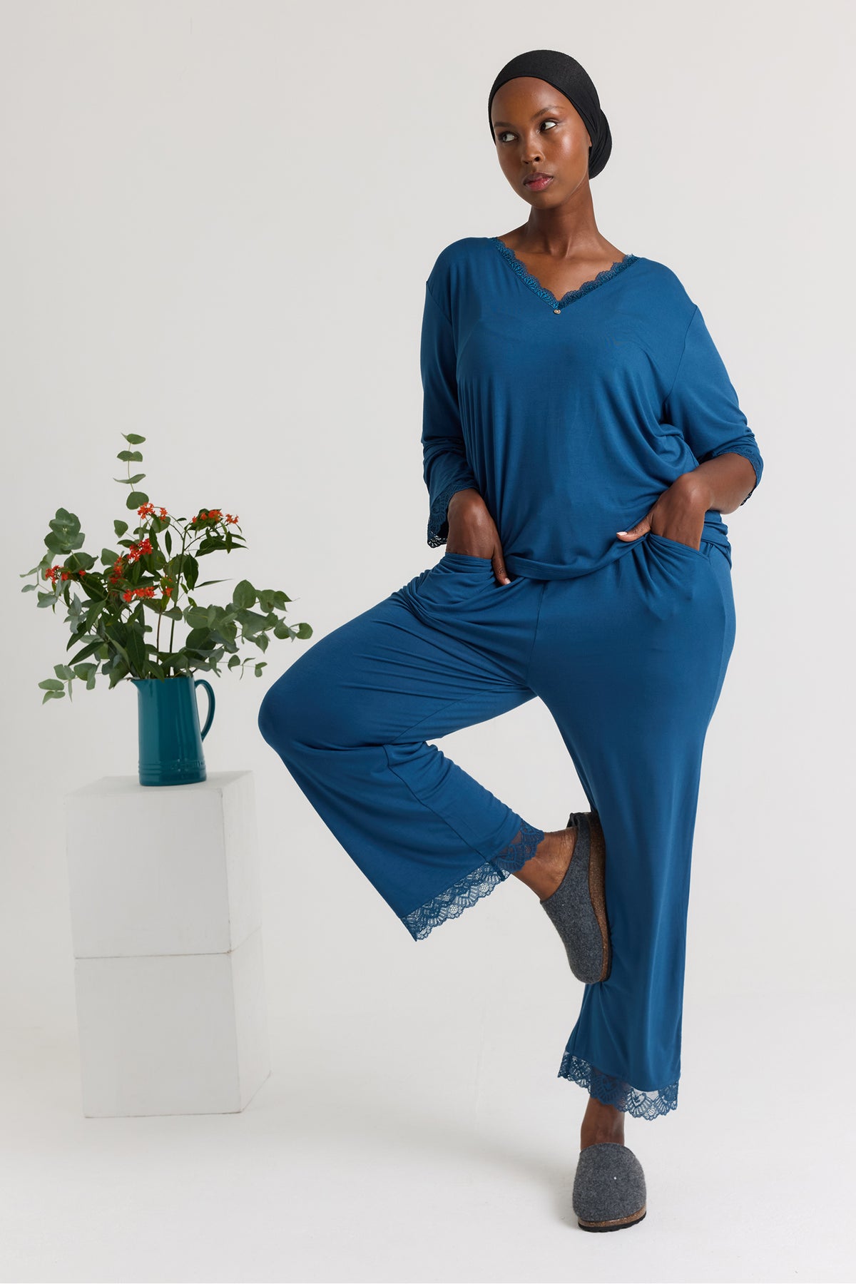 Bamboo Lace V Neck Pyjama Set