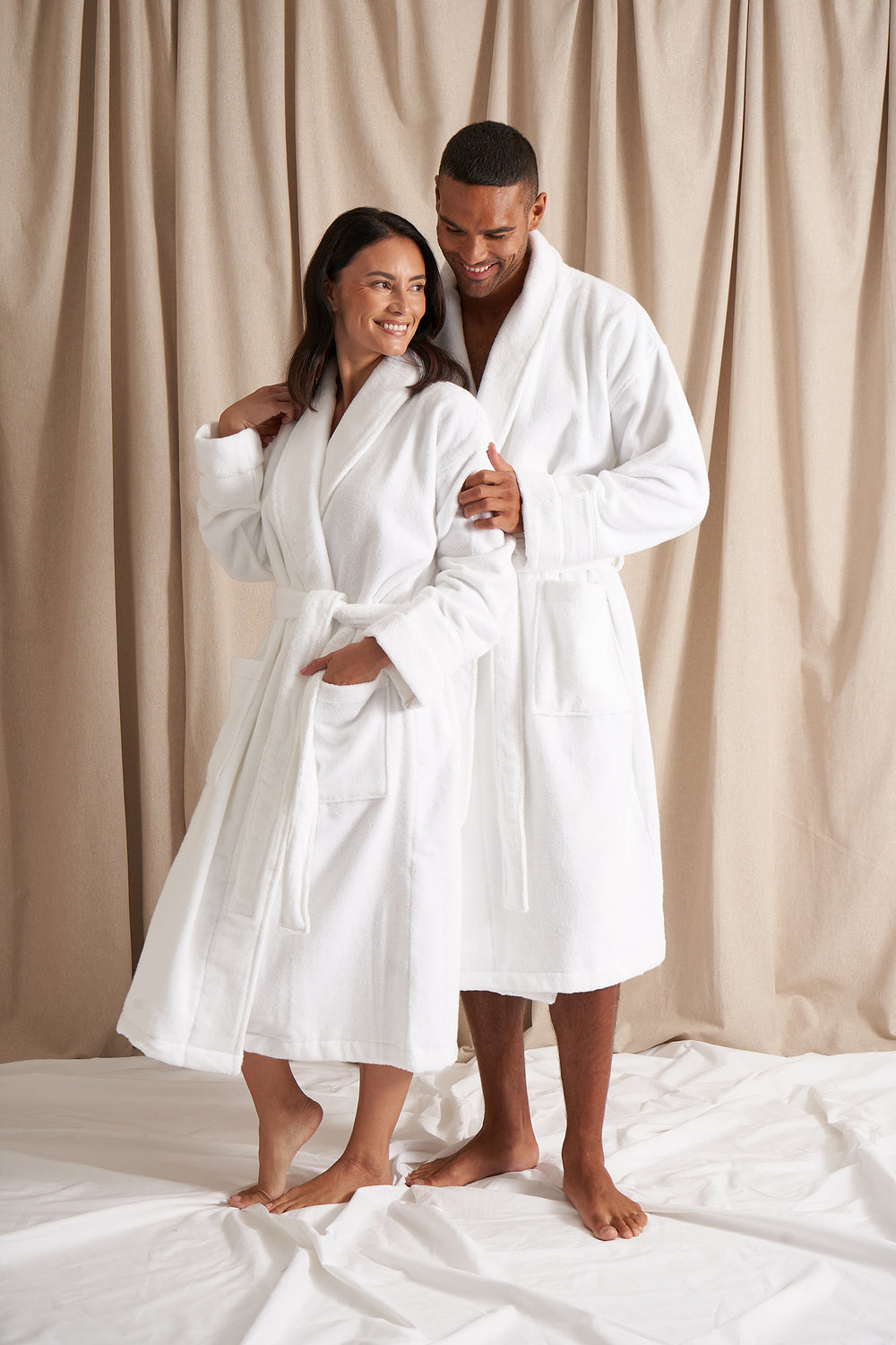 Bamboo Towelling Robe in Cloud White