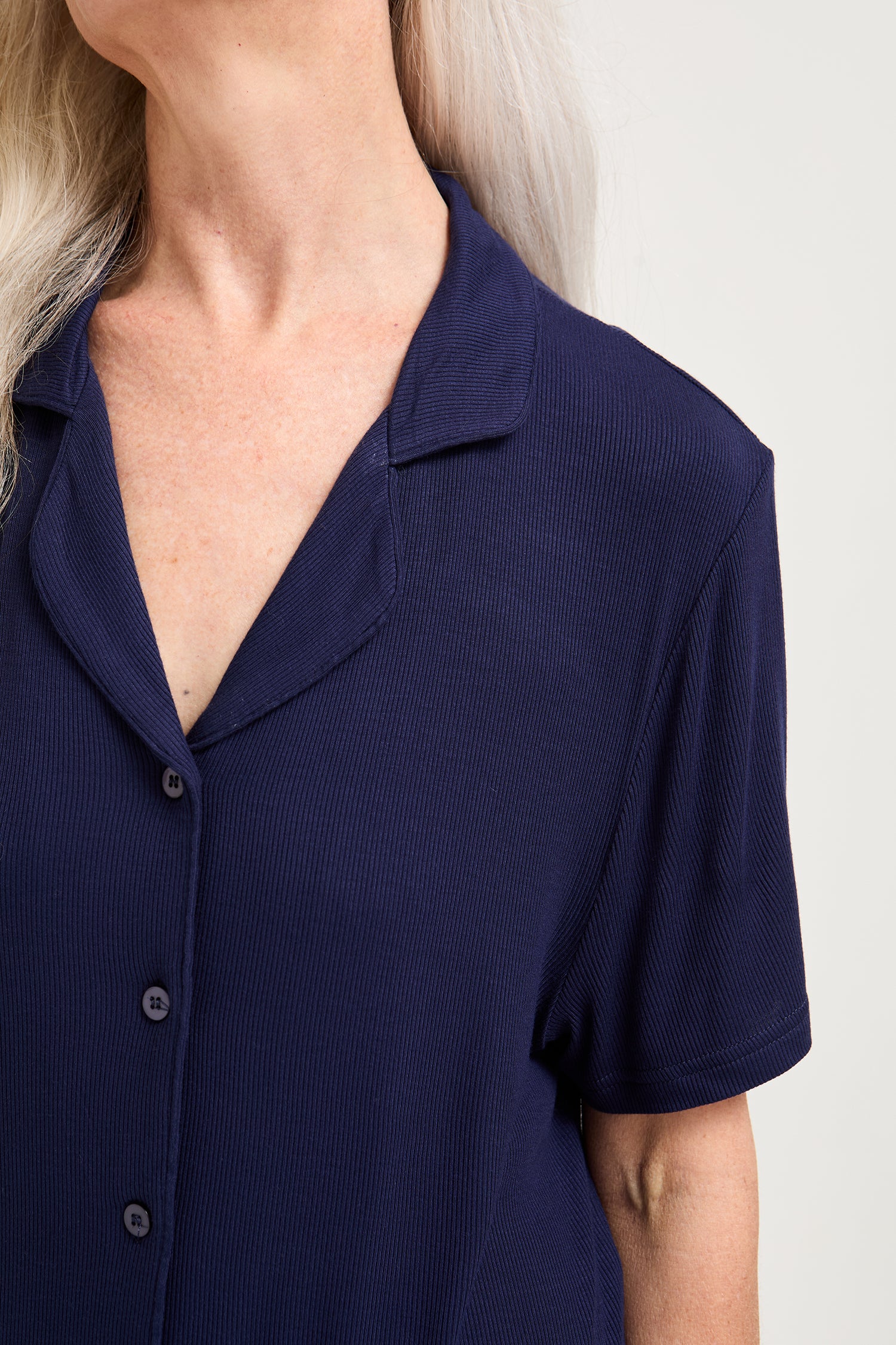 EcoVero Ribbed Nightshirt in Midnight
