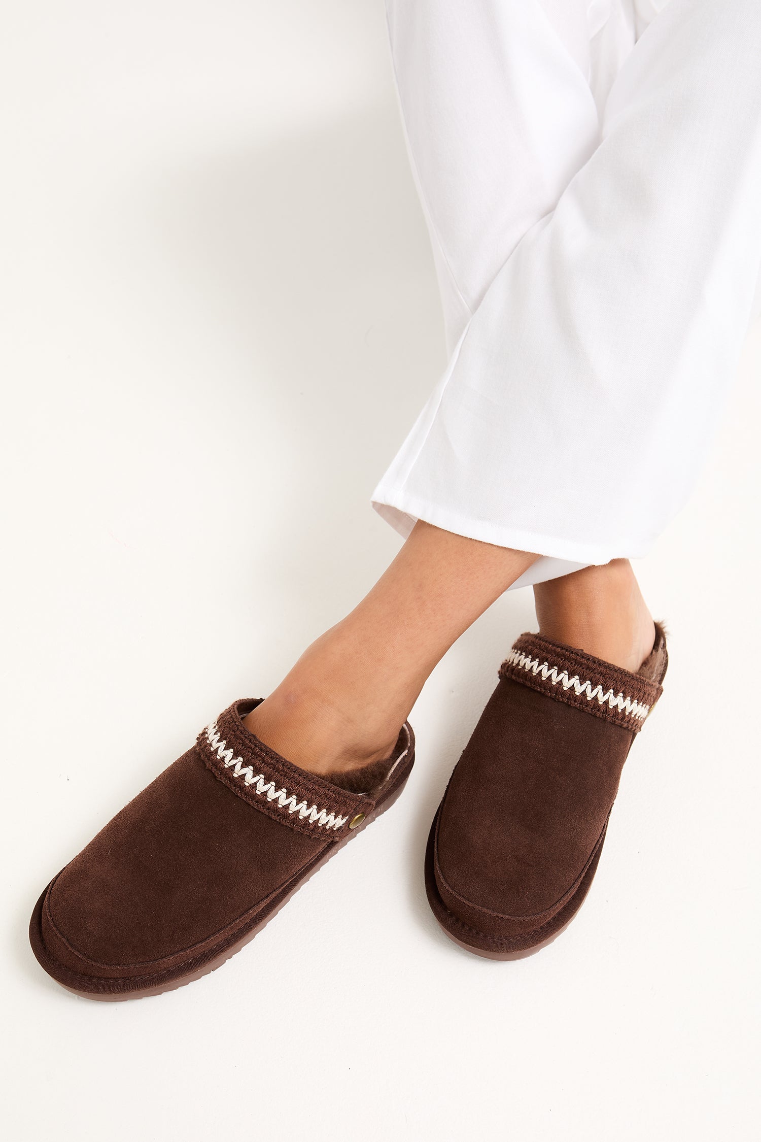 Hallie Sheepskin Multiway Slippers in Chocolate