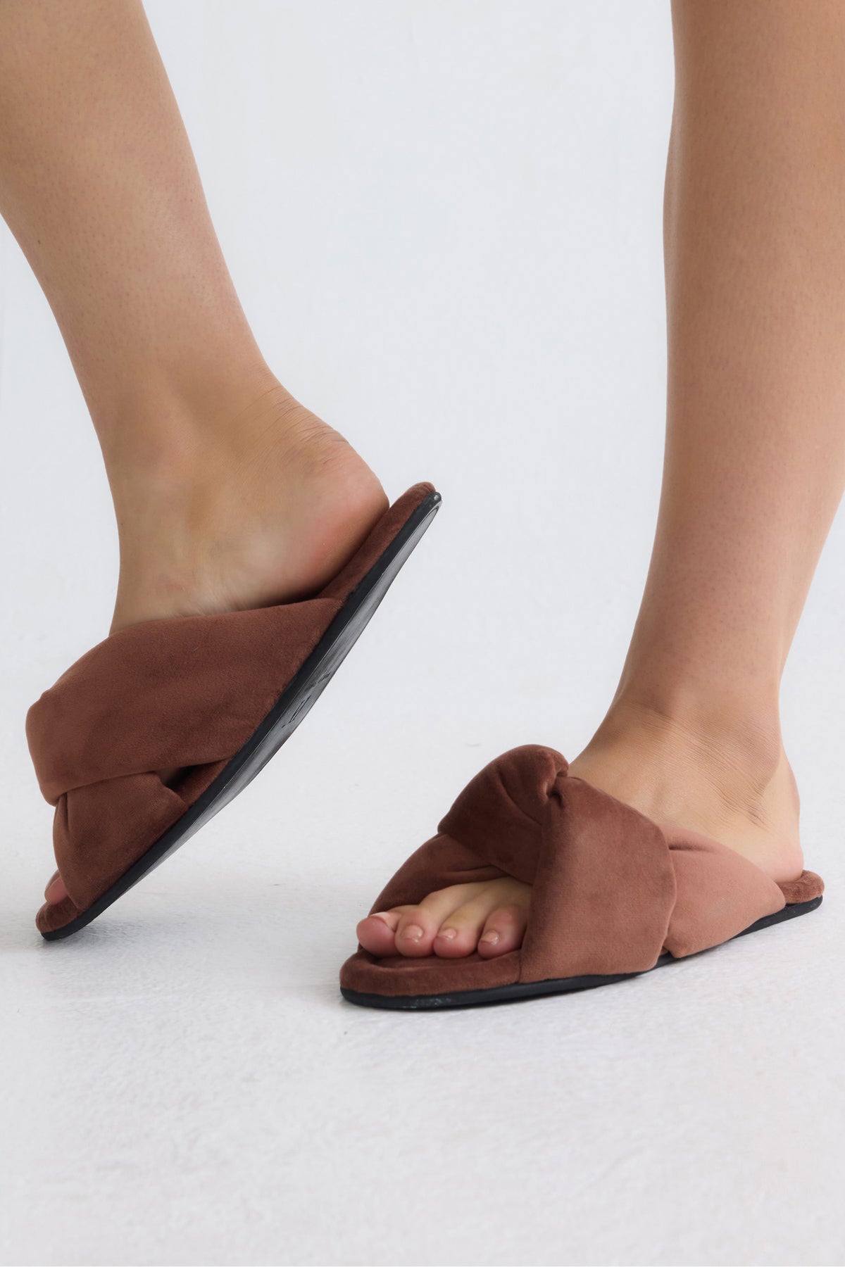 Velvet Knot Mule In Copper Brown