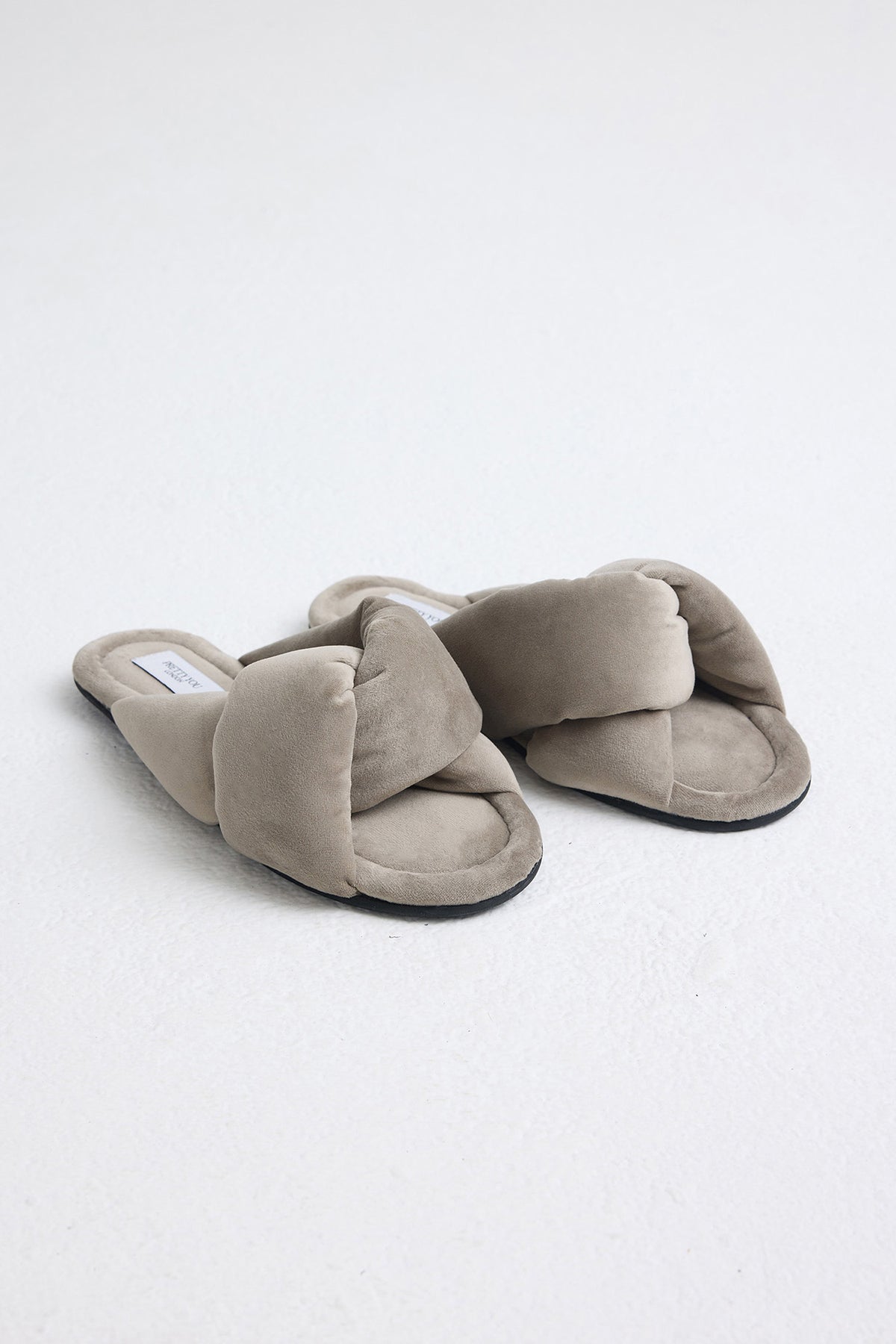 Velvet Knot Mule In Wild Dove